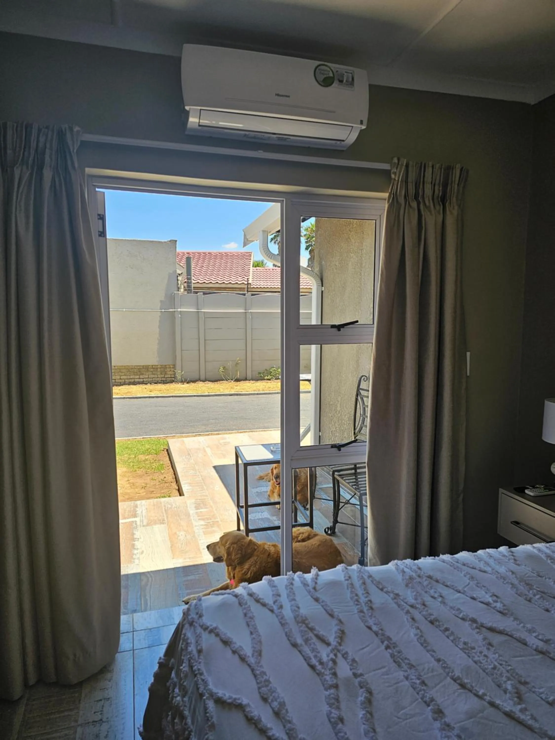 View (from property/room), Bed in The Armagh Guesthouse