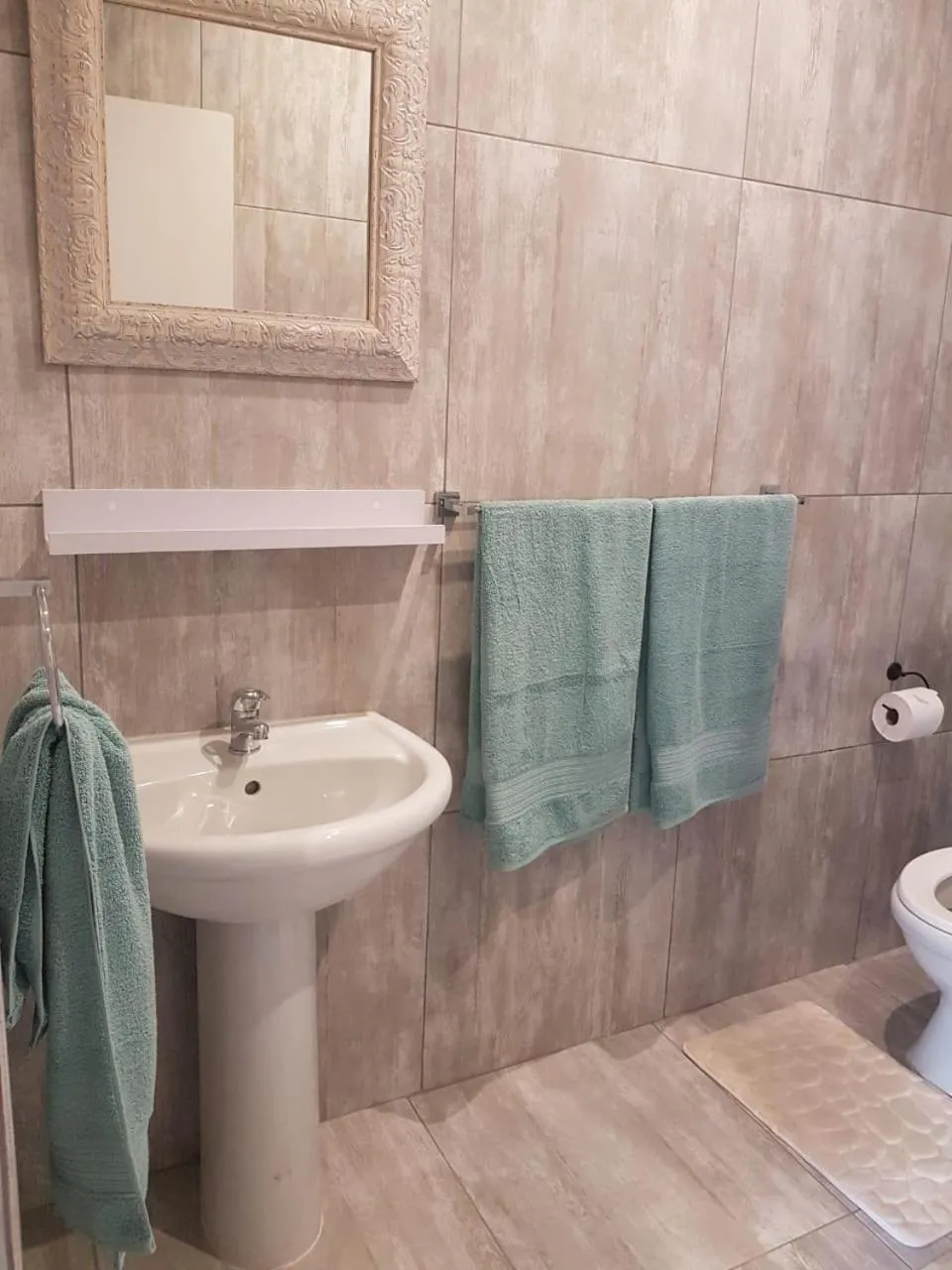 Bathroom in The Armagh Guesthouse