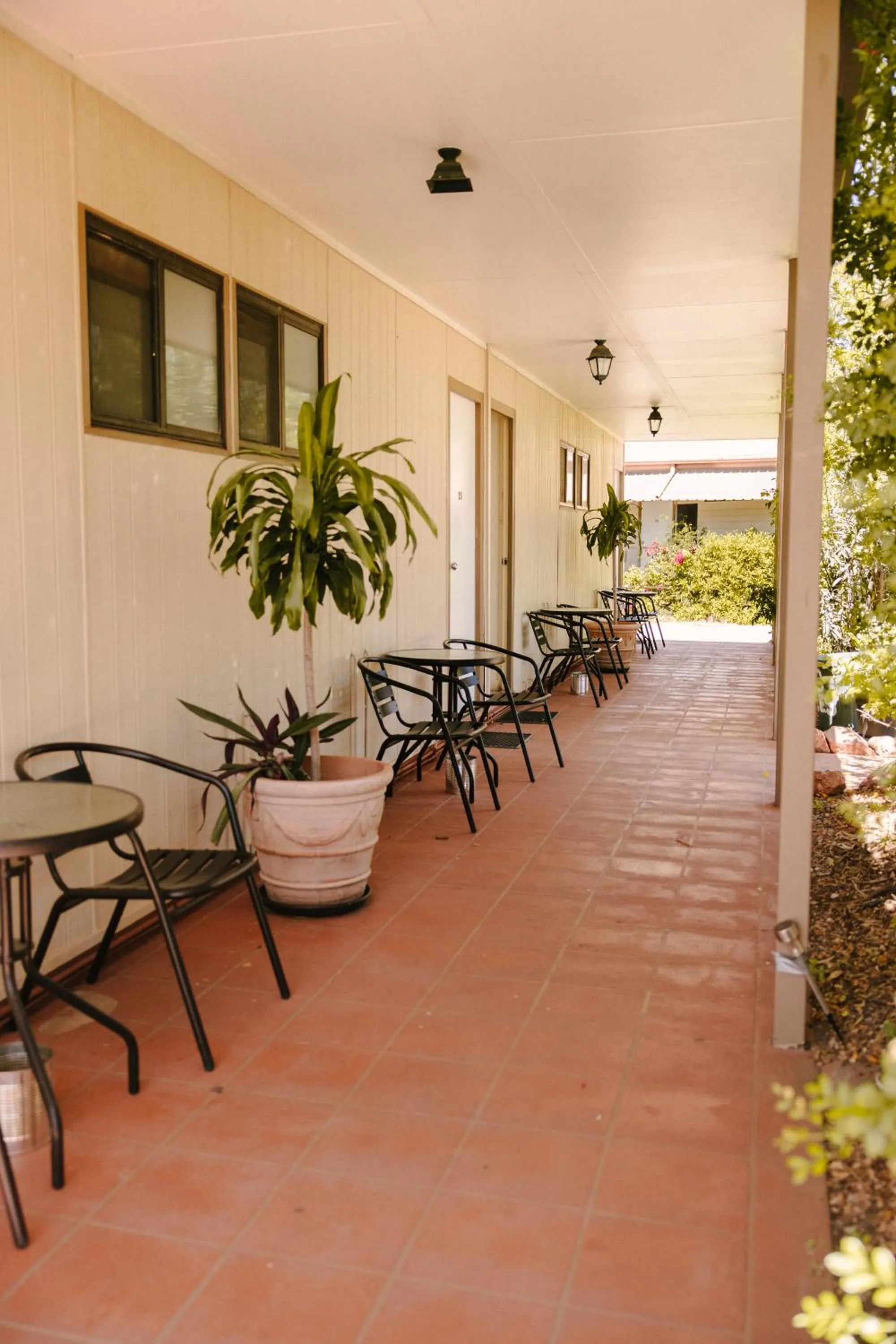 Property building in Wagon Wheel Motel