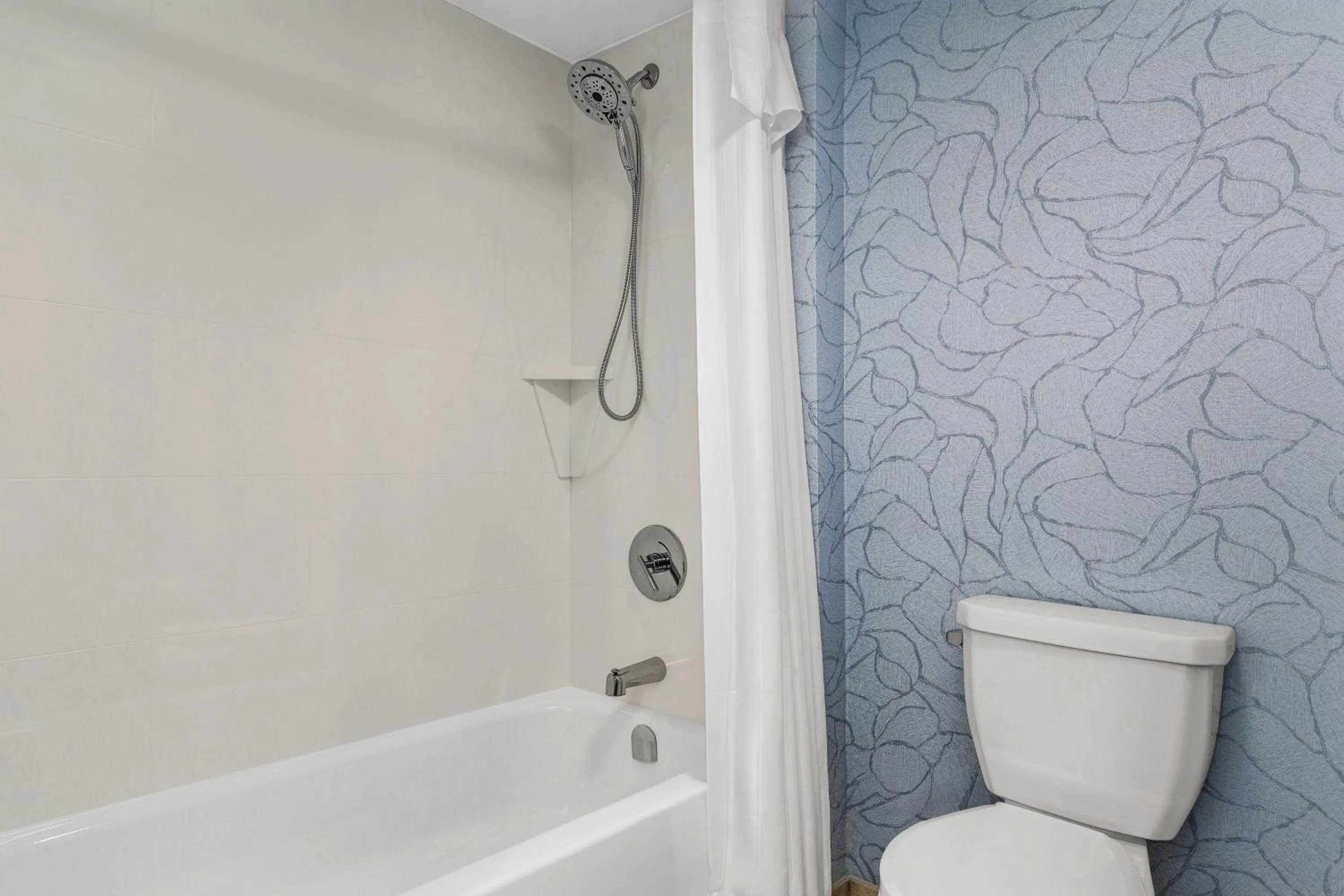 Shower in Homewood Suites by Hilton Burlington