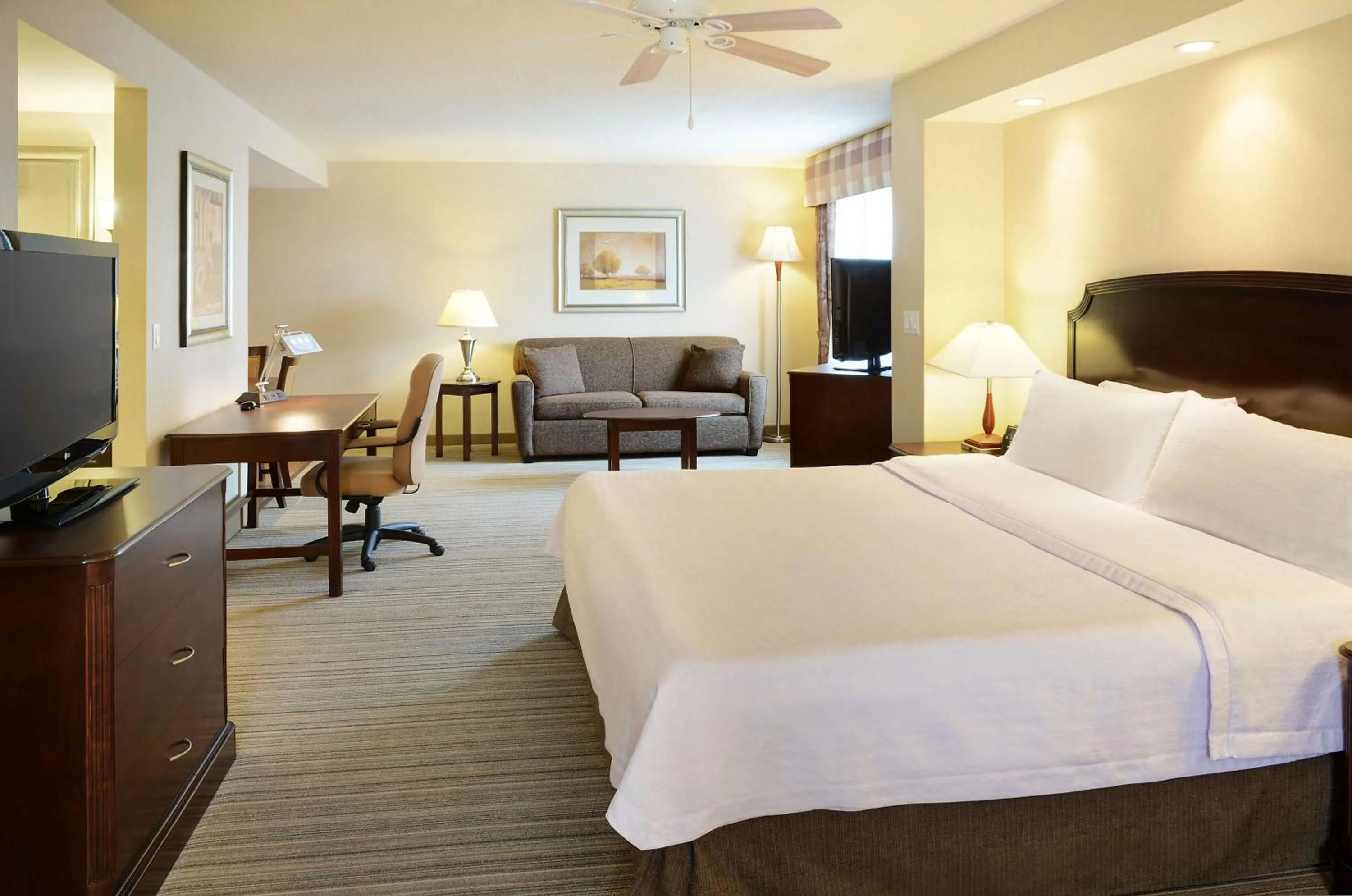 King Studio Suite with Whirlpool - Non-Smoking in Homewood Suites by Hilton Burlington