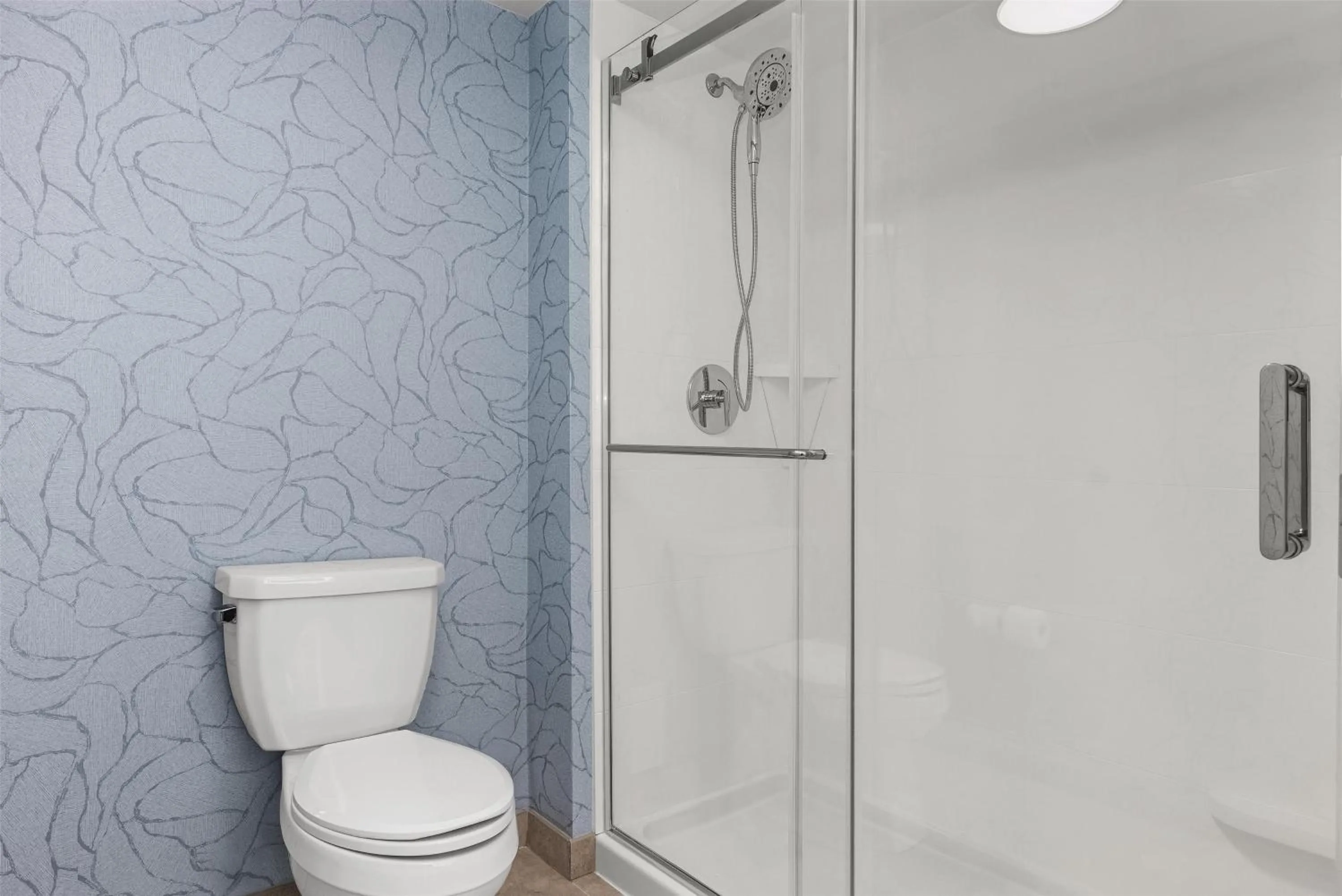 Bathroom in Homewood Suites by Hilton Burlington