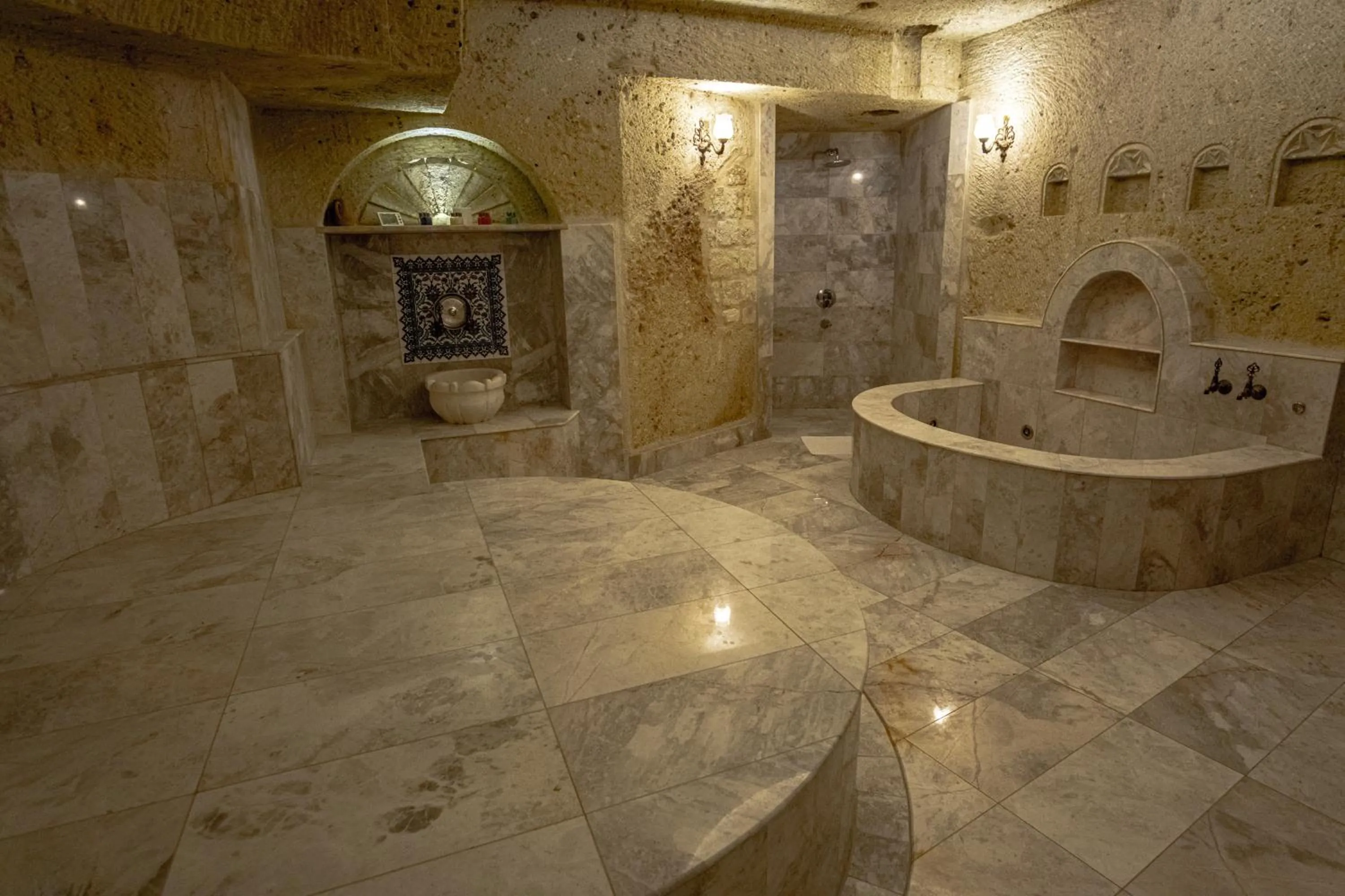 Bathroom in Kemerhan Cave Suites