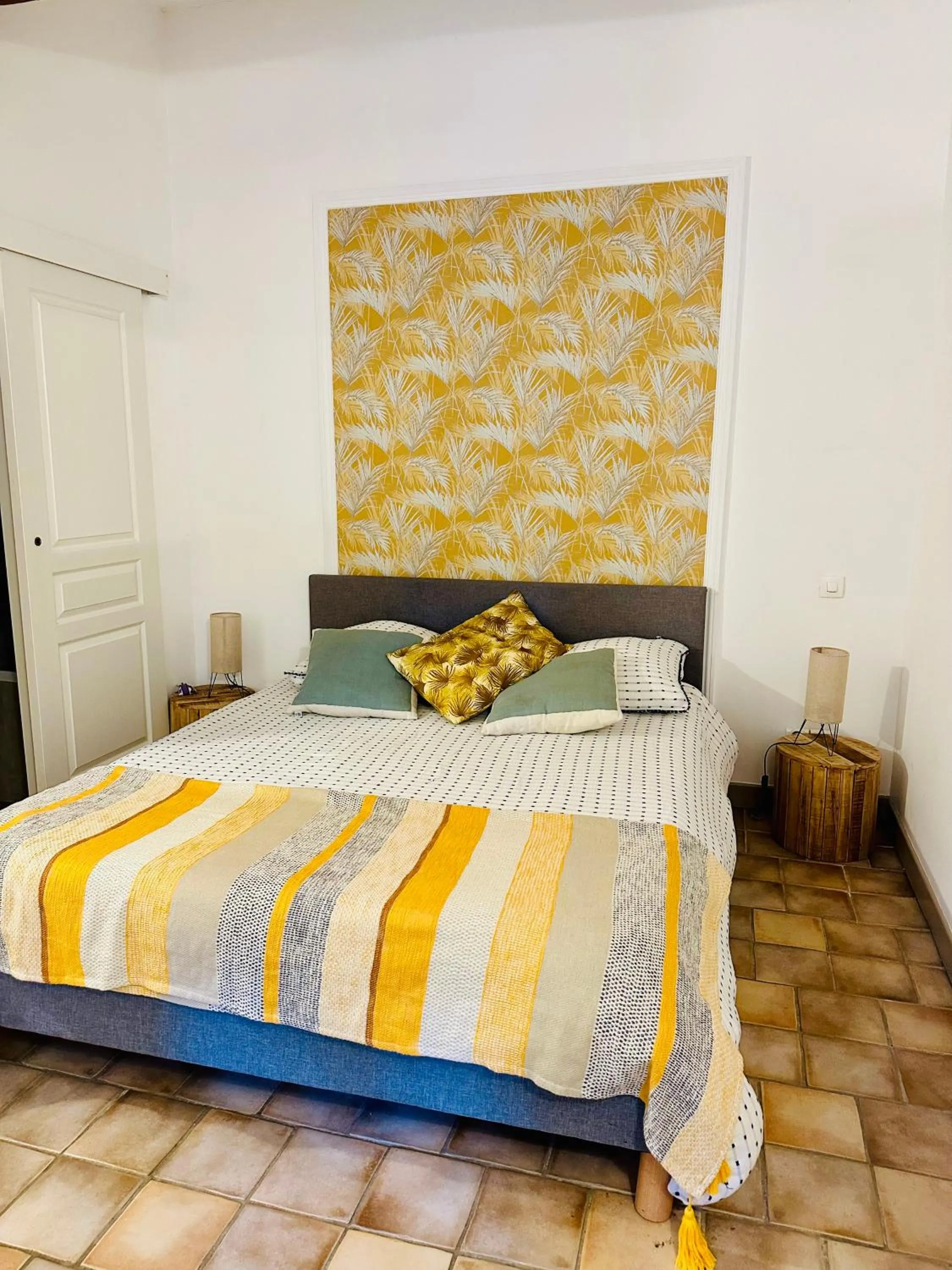 Bed in Le Pavillon Vert - B&B