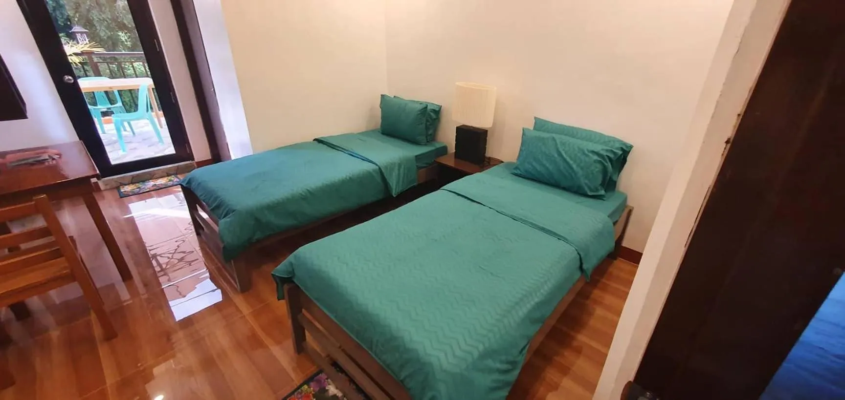 Bedroom, Bed in West Atlantic Inn