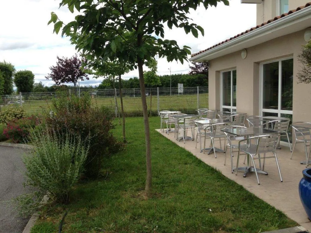 Balcony/Terrace in ibis budget Saint Gaudens