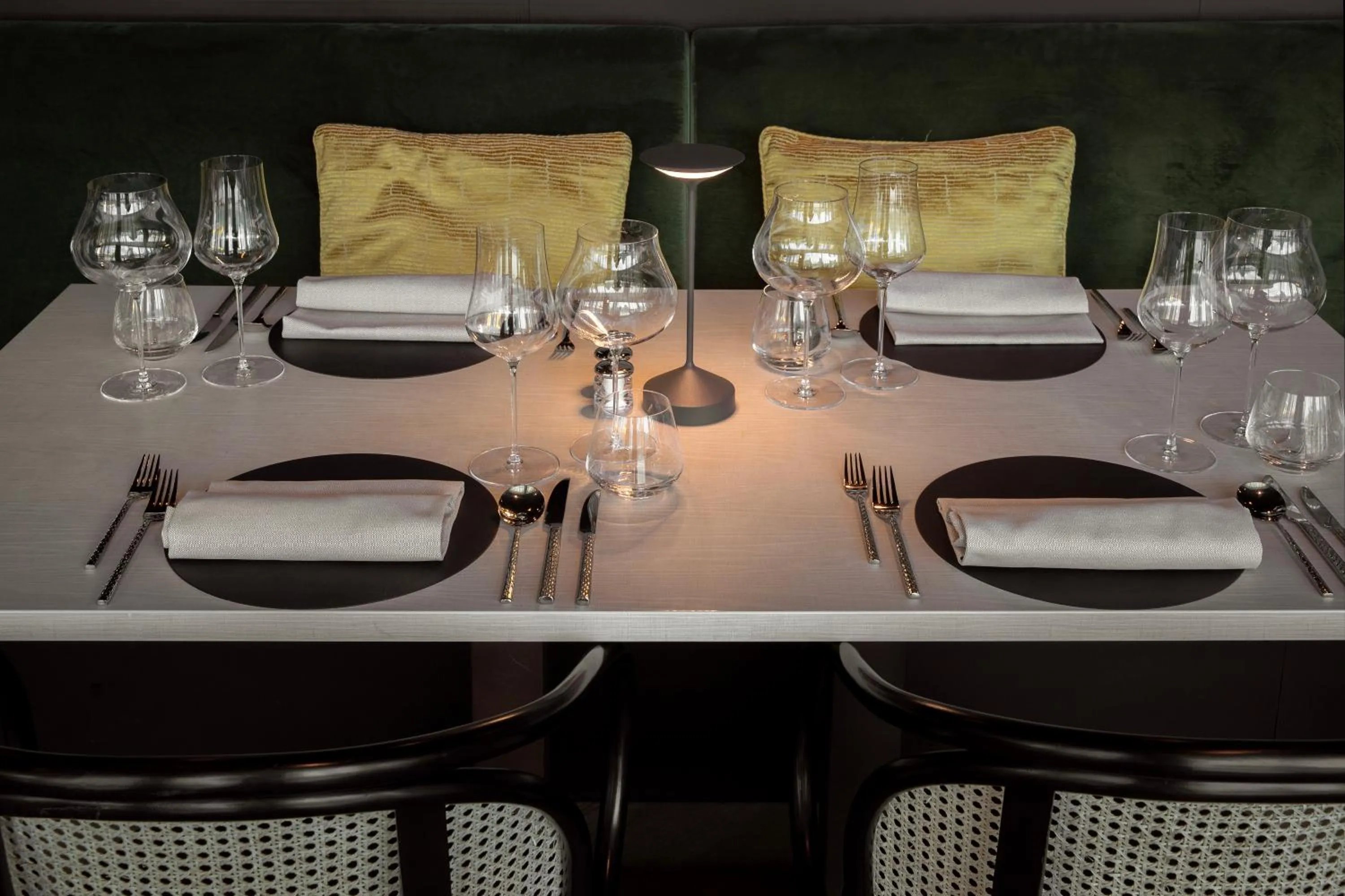 Food and drinks in U Parkhotel