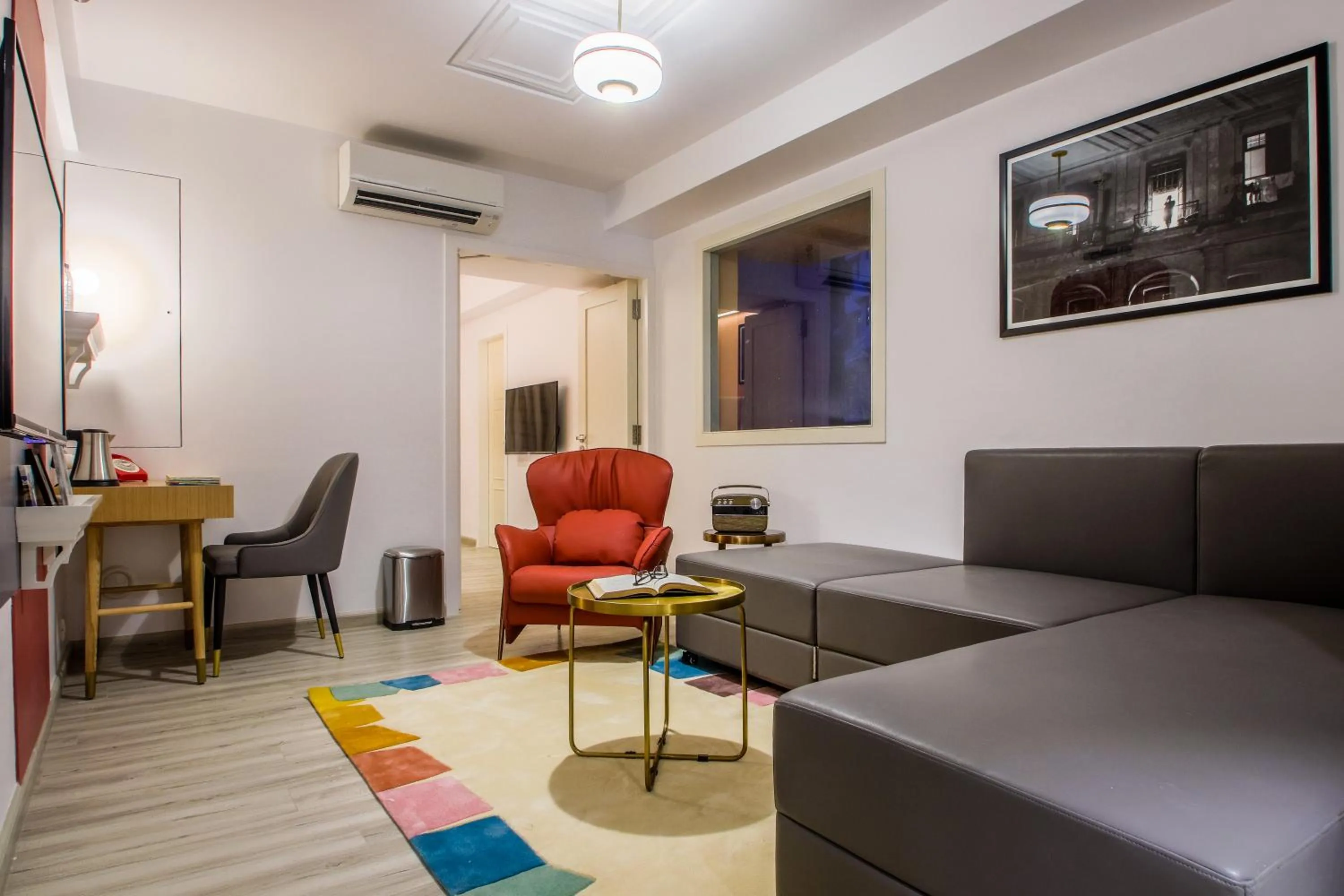 Living room in T24 Retro