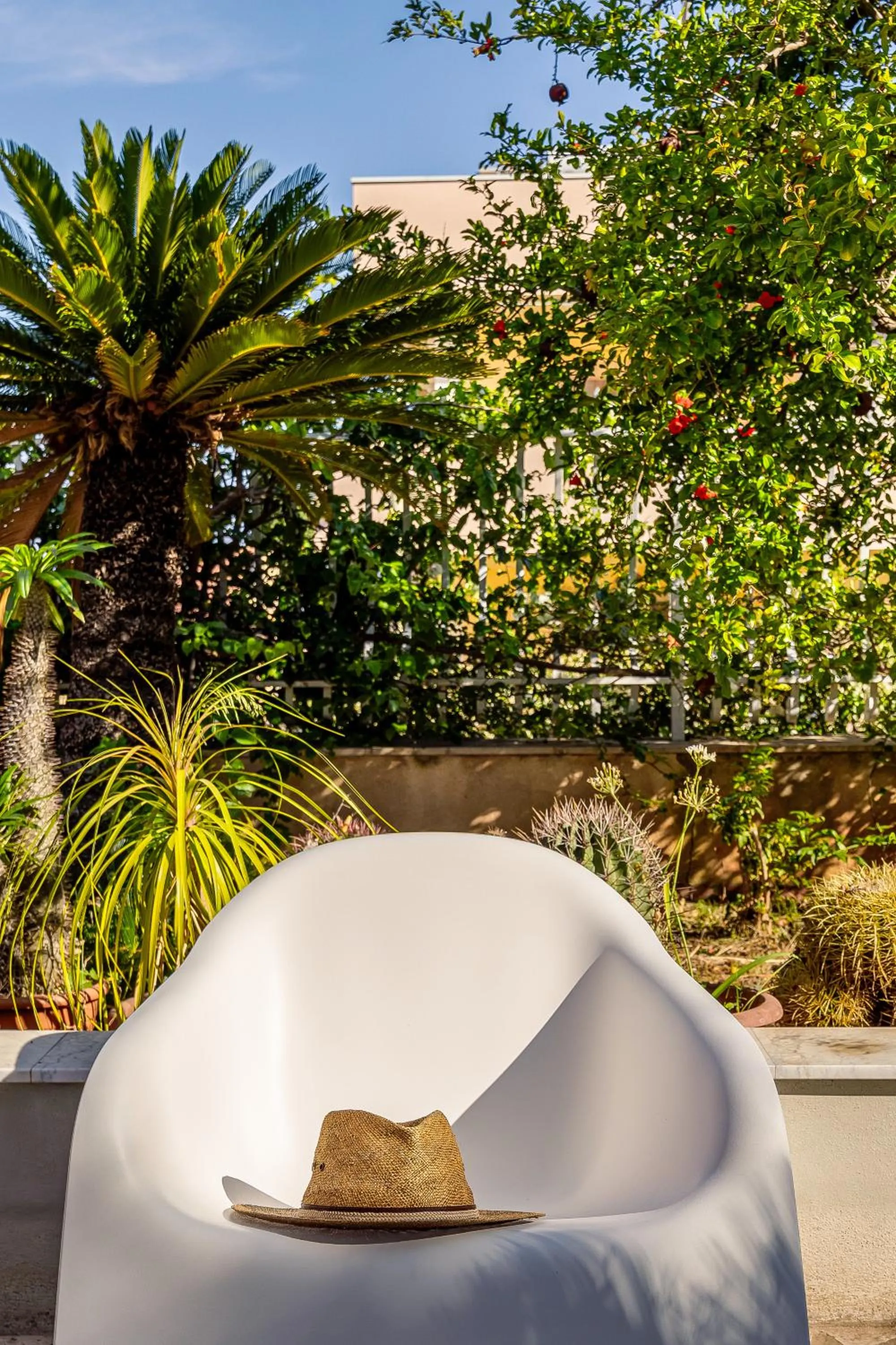 Garden in Villa Edera Rental Room