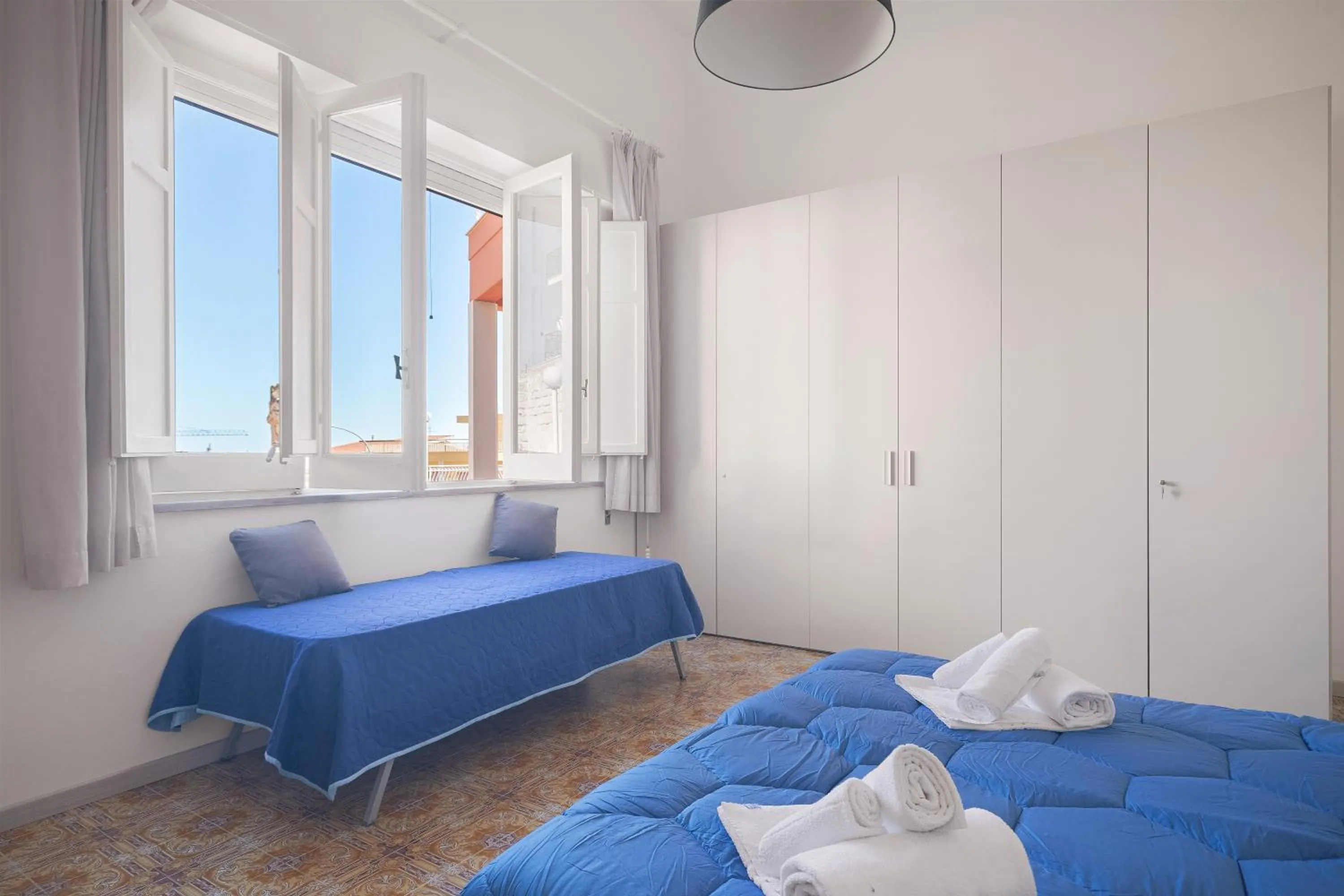 Bed in Villa Edera Rental Room