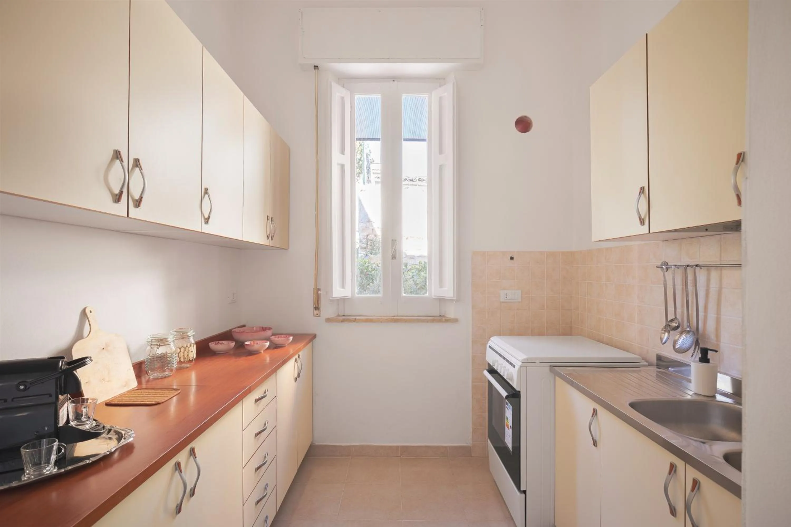 Kitchen or kitchenette in Villa Edera Rental Room