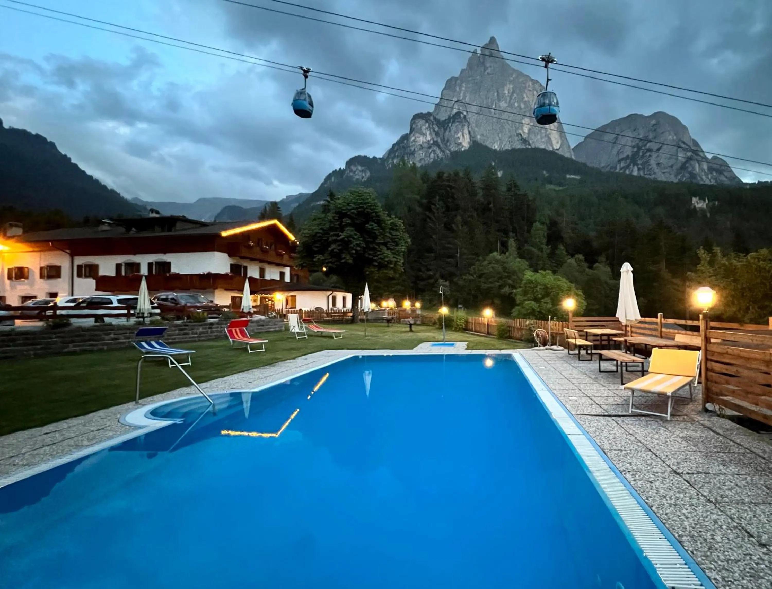 Swimming pool in Hotel Profanter