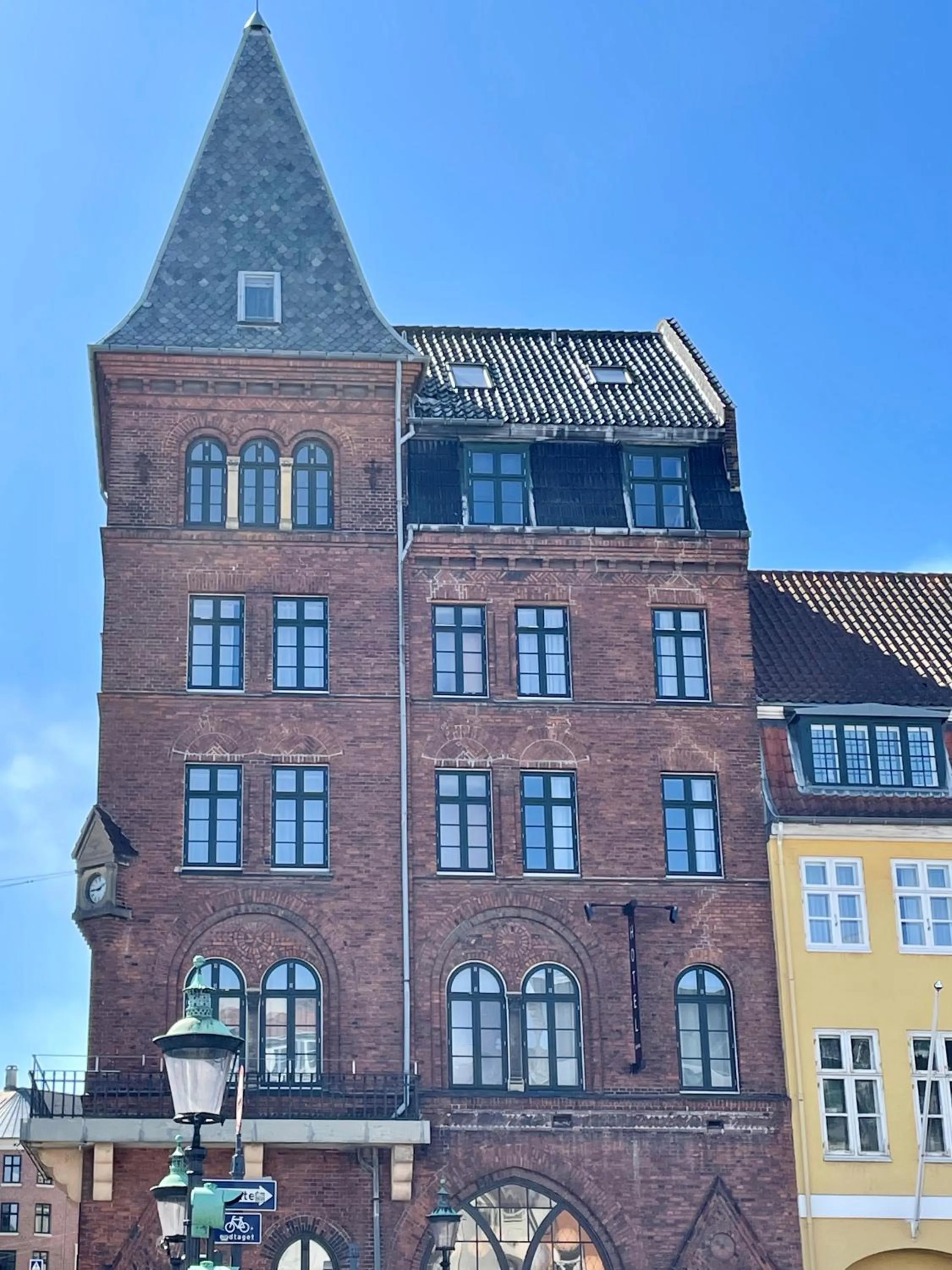 Property building in Hotel Bethel