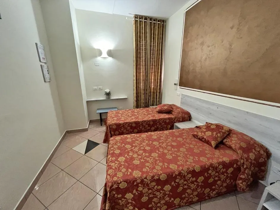 Photo of the whole room, Bed in HOTEL IL PARCO - Parking Free & Restaurant - Hotel