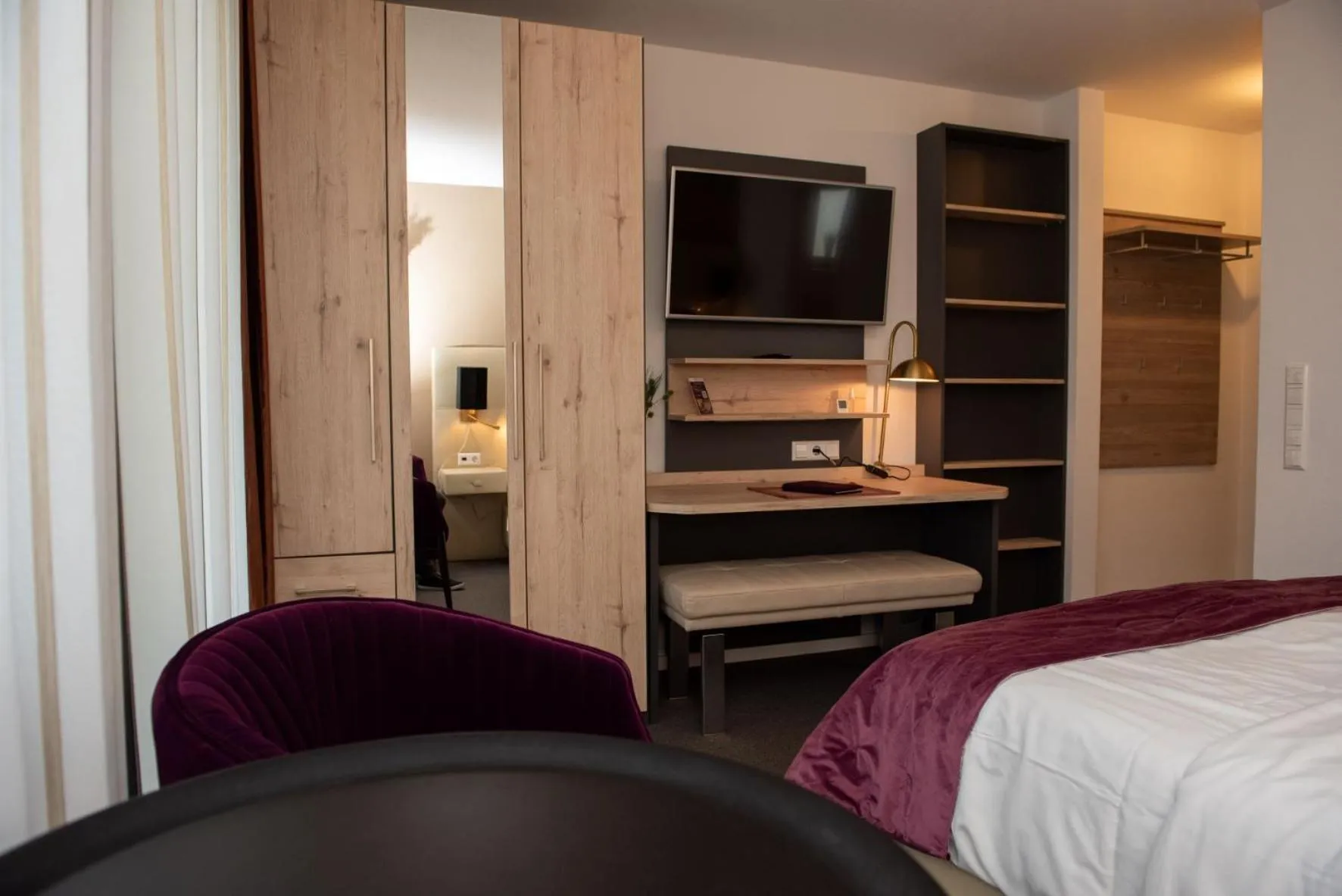 TV and multimedia, Bed in Apartments Amtzell, Selbst-Check-in