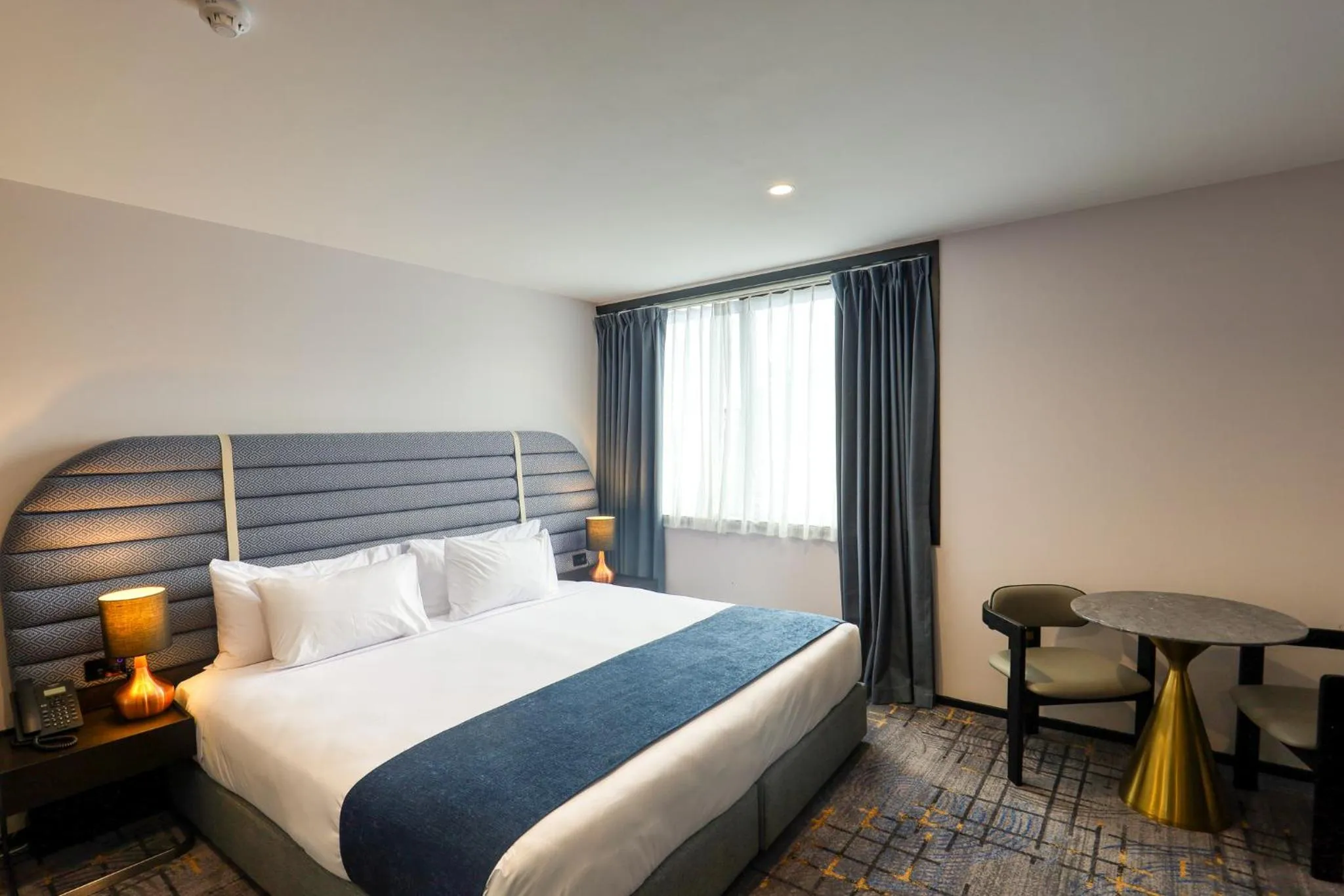 Bed in Marsden Suites Albany