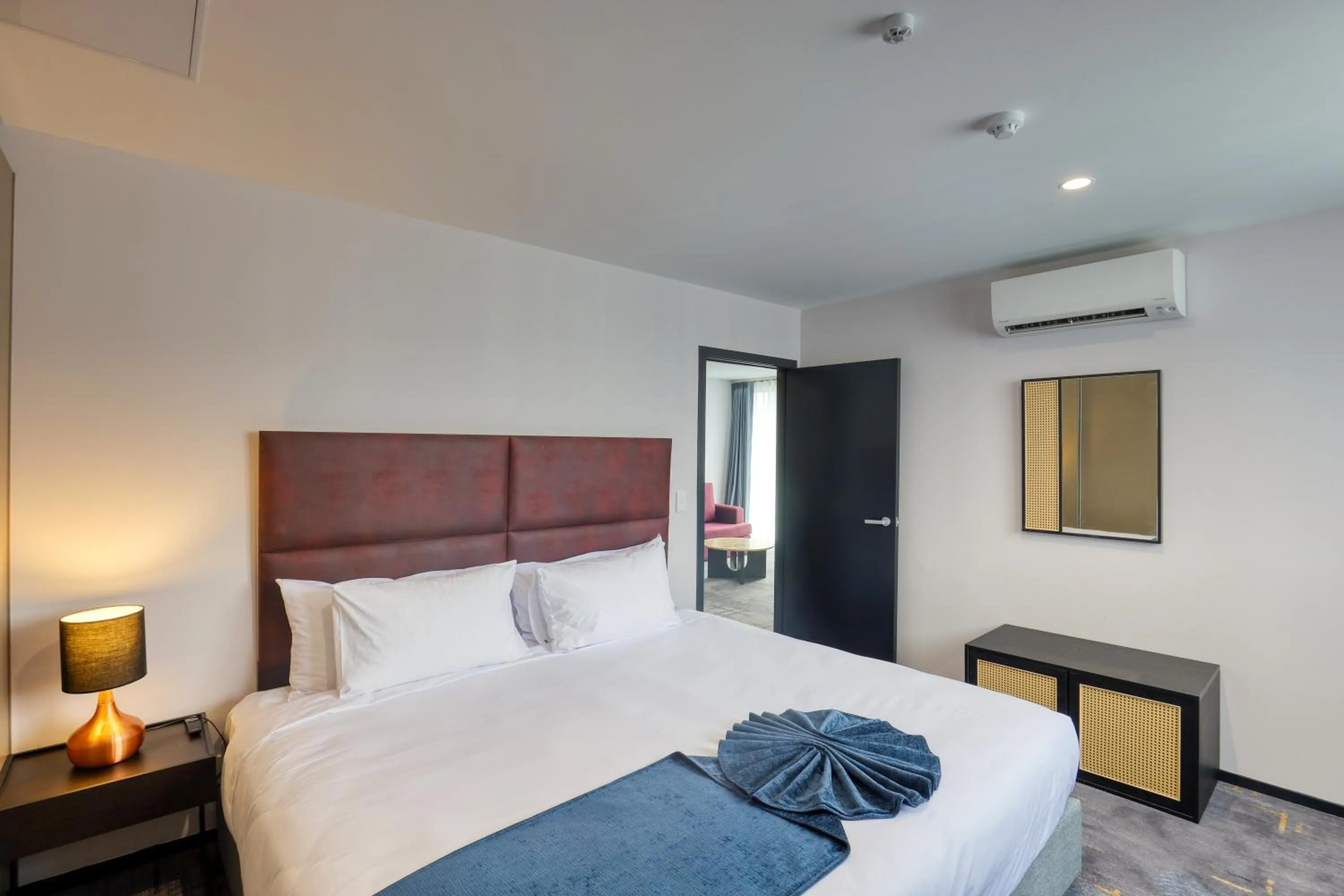 Bed in Marsden Suites Albany