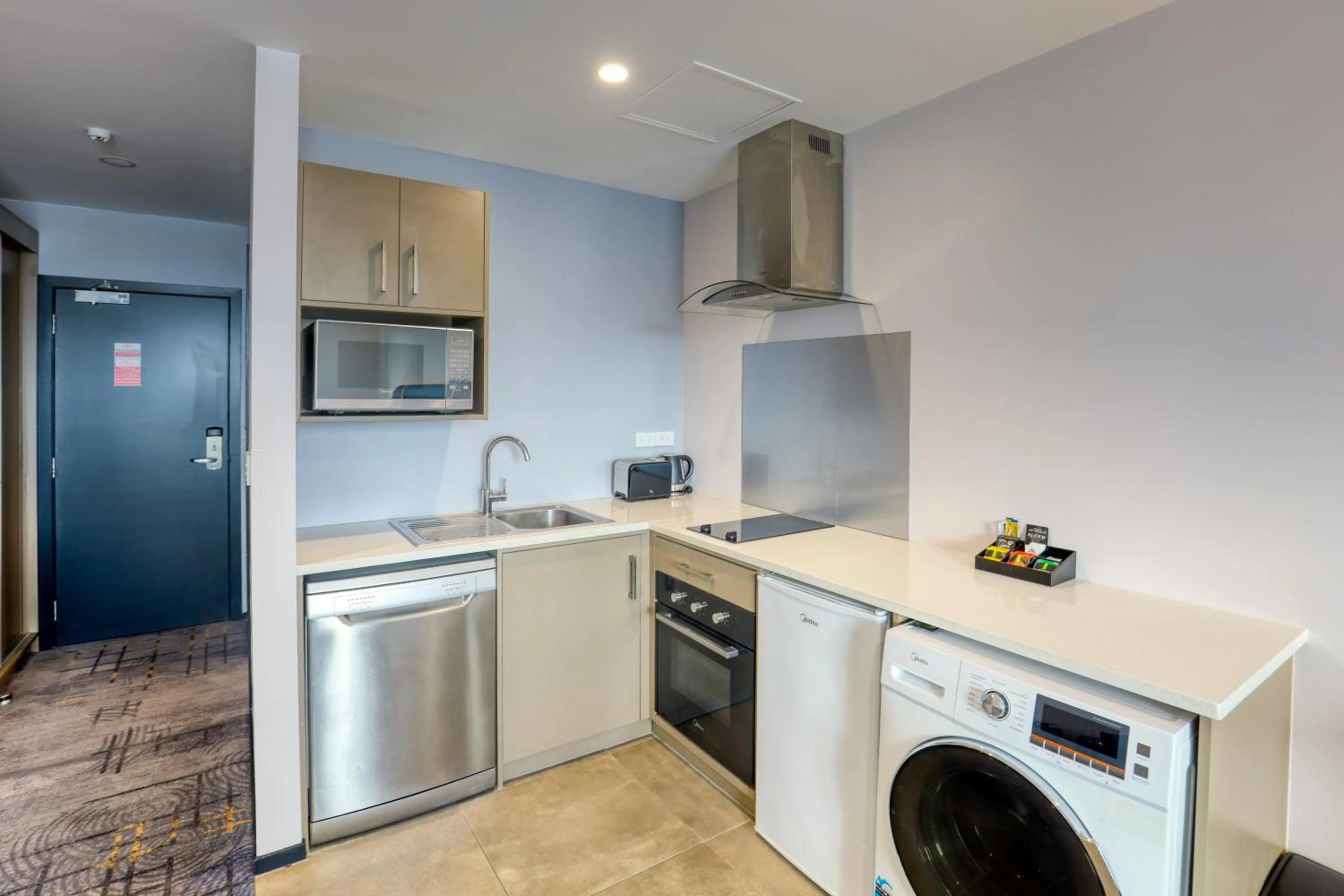 Kitchen or kitchenette in Marsden Suites Albany
