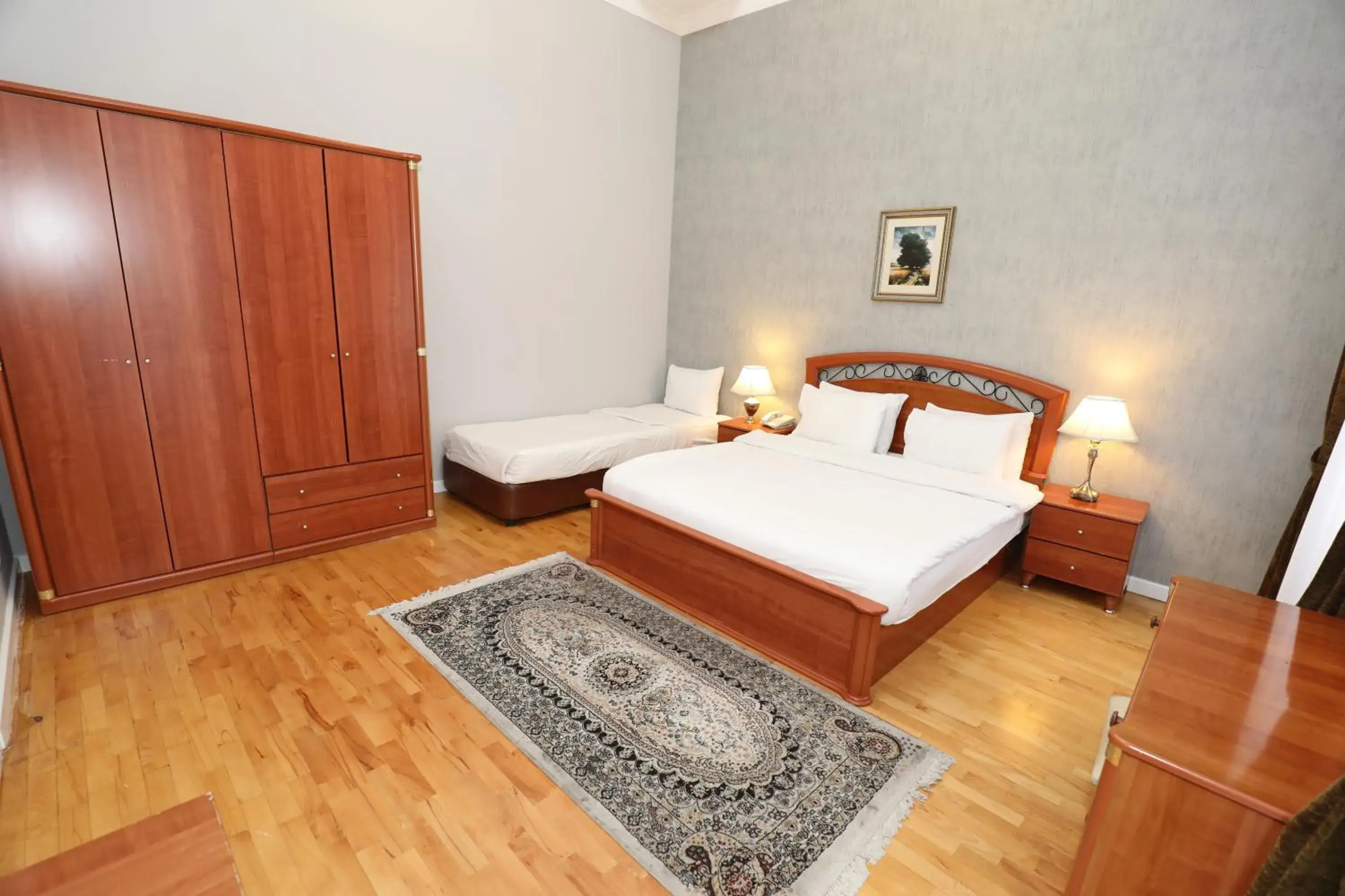 Triple Room with City View in Azcot Hotel - Nizami Street Triple Room with City View in Azcot Hotel - Nizami Street