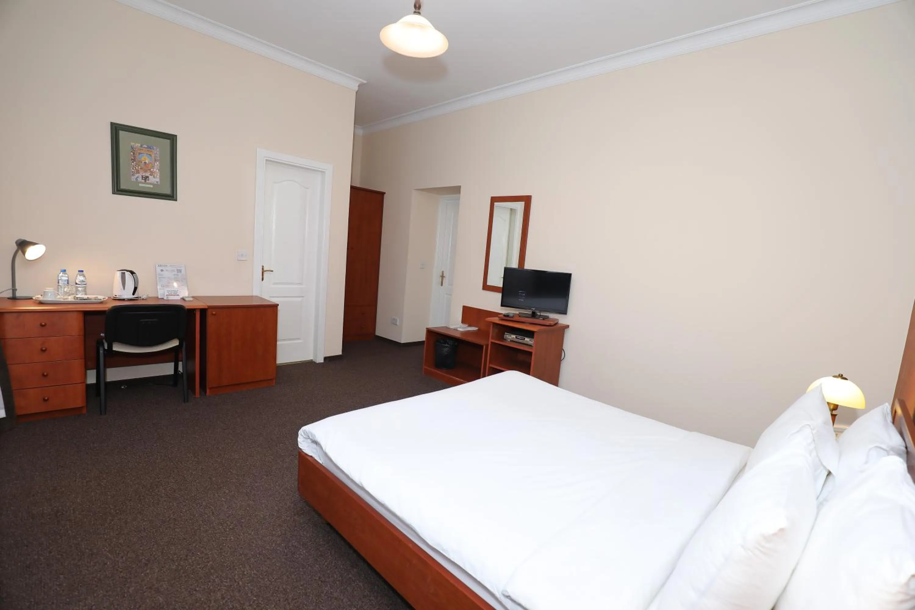 Bedroom, Bed in Azcot Hotel - Nizami Street