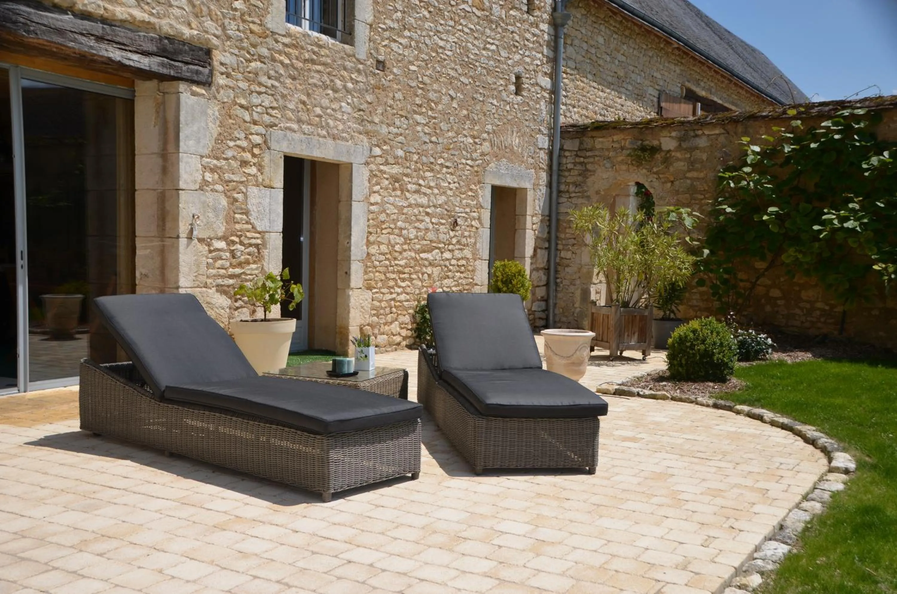 Hot Tub in Château de Mazières