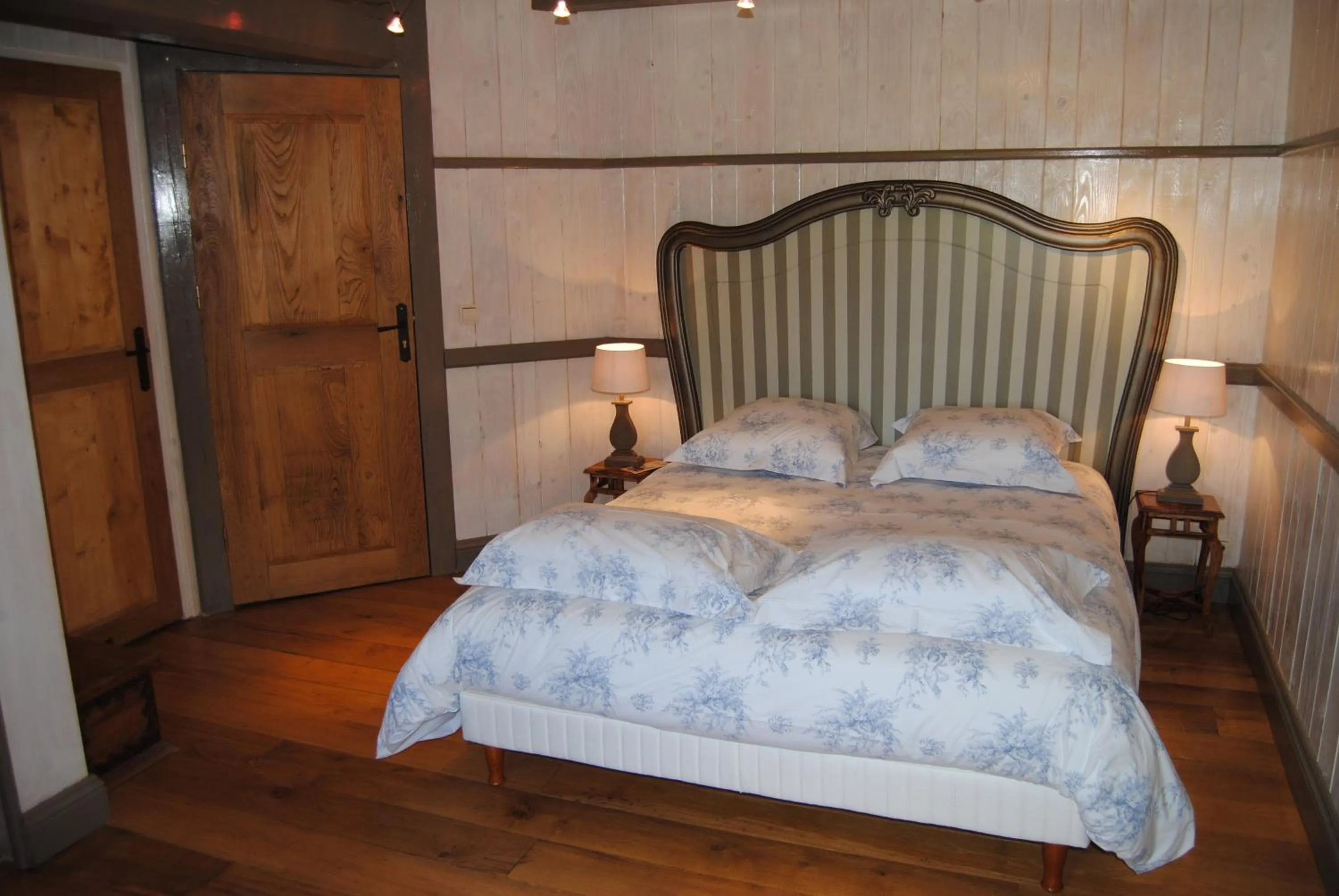 Bedroom in Château de Mazières