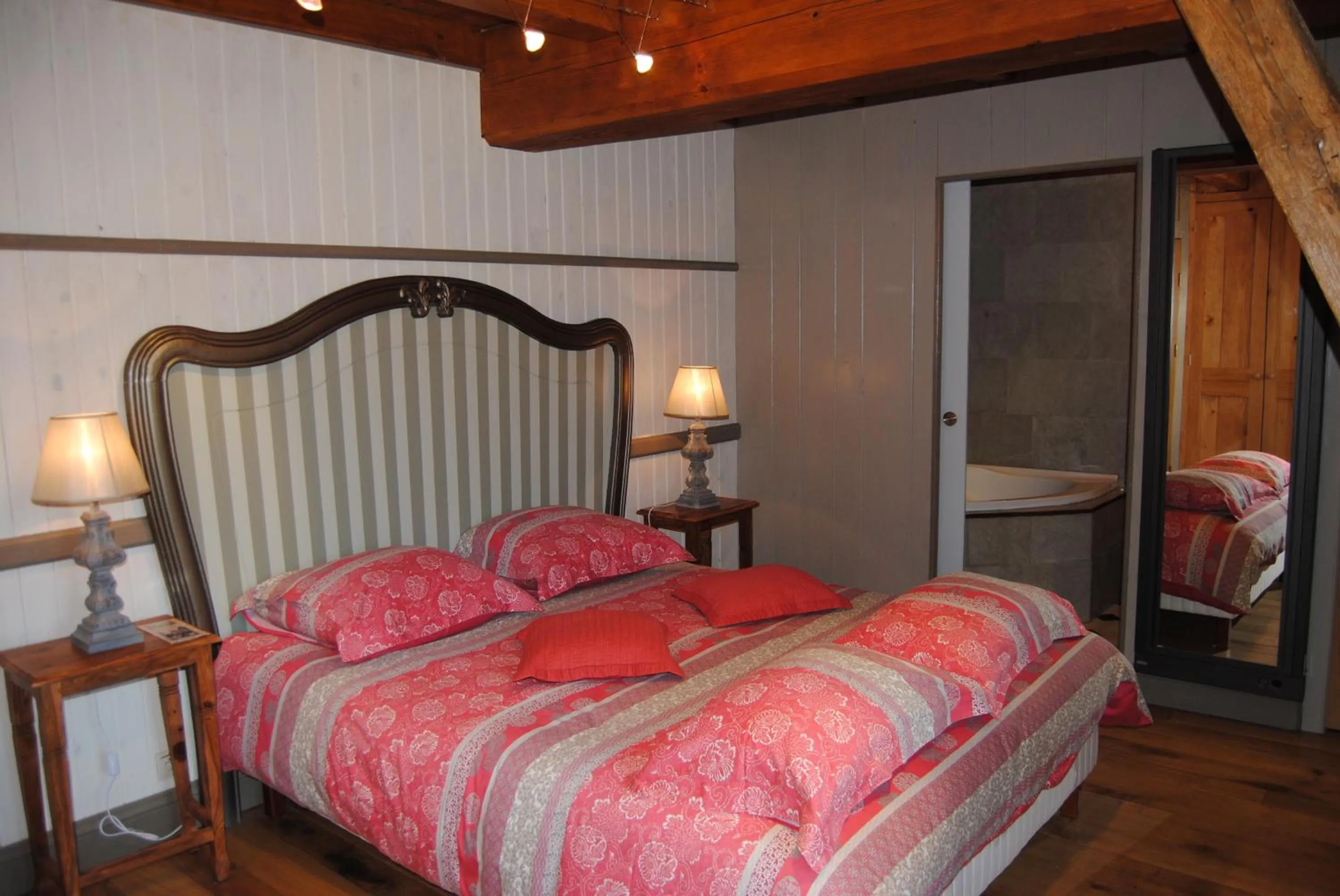 Bedroom in Château de Mazières
