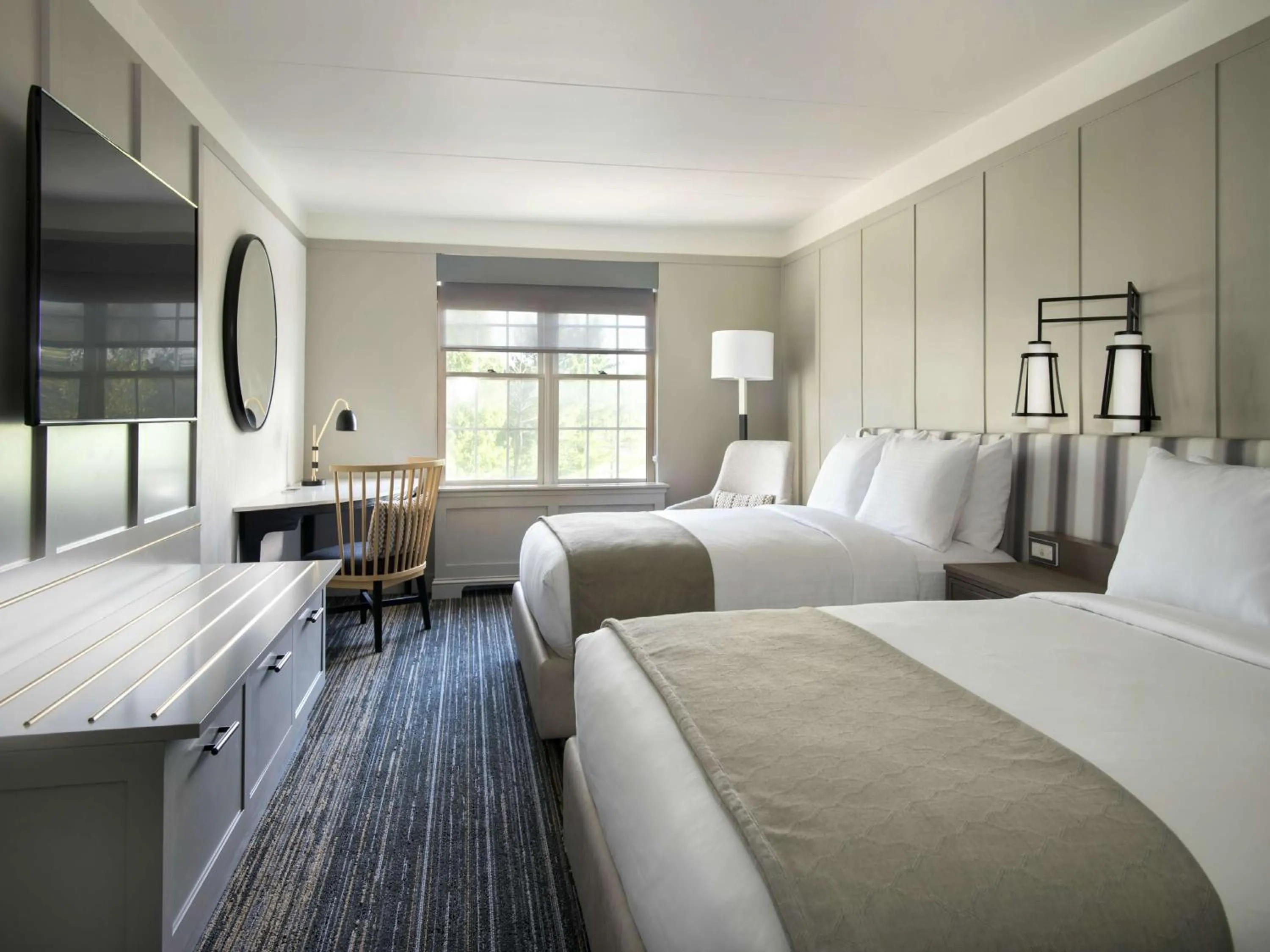 Bedroom, Bed in Somerset Hills Hotel, Tapestry Collection by Hilton