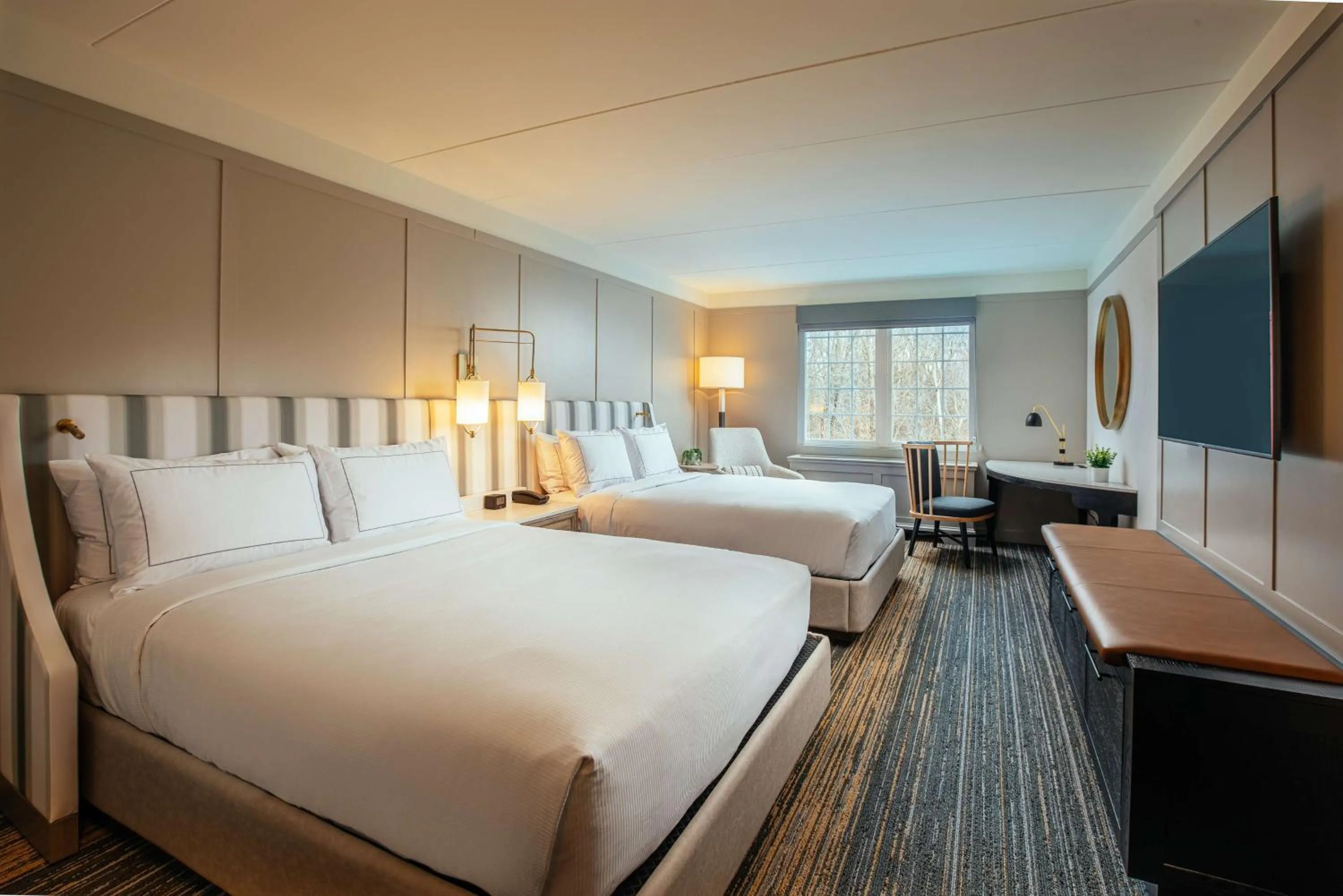 Bedroom, Bed in Somerset Hills Hotel, Tapestry Collection by Hilton