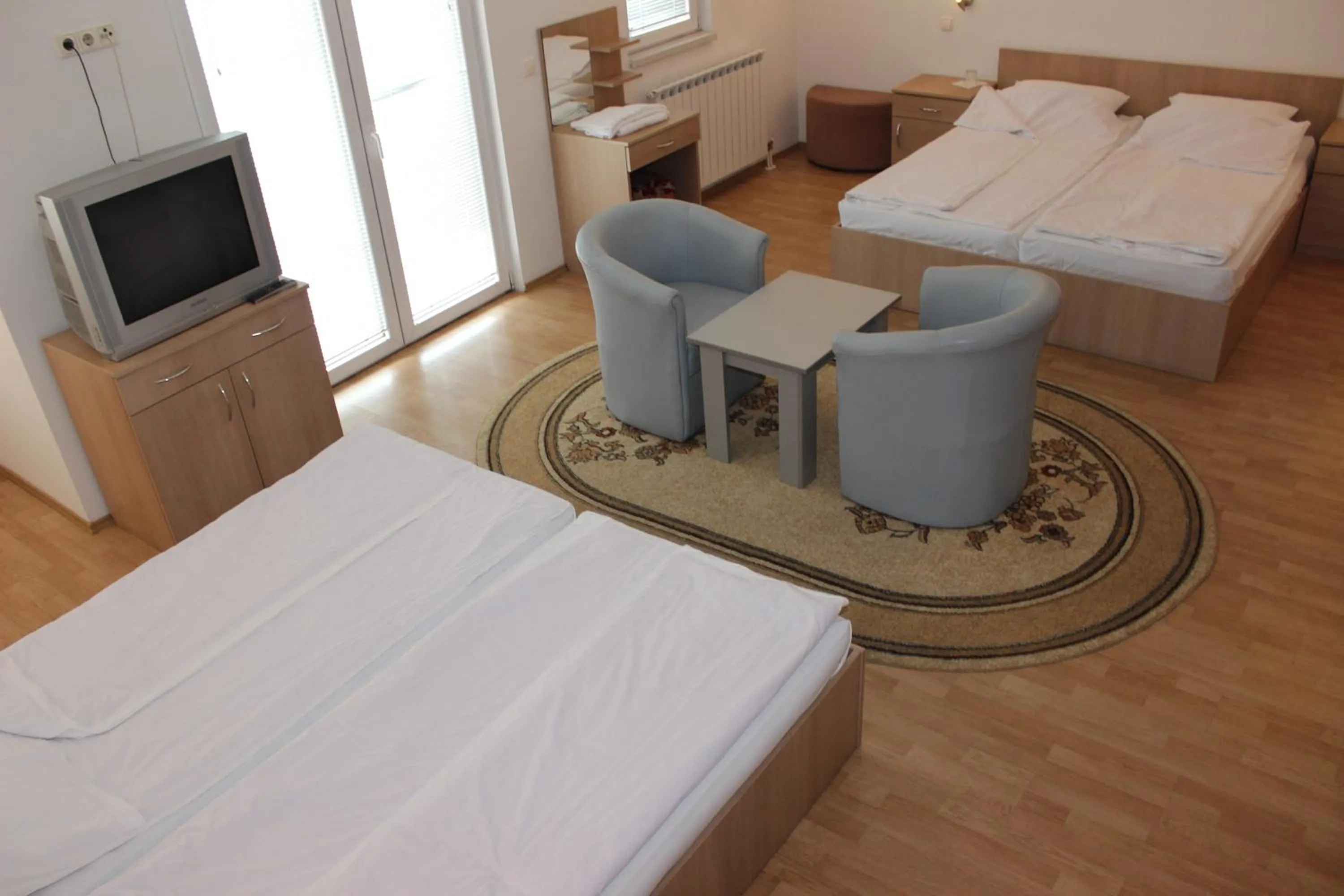 Bed in Rooms Zebax