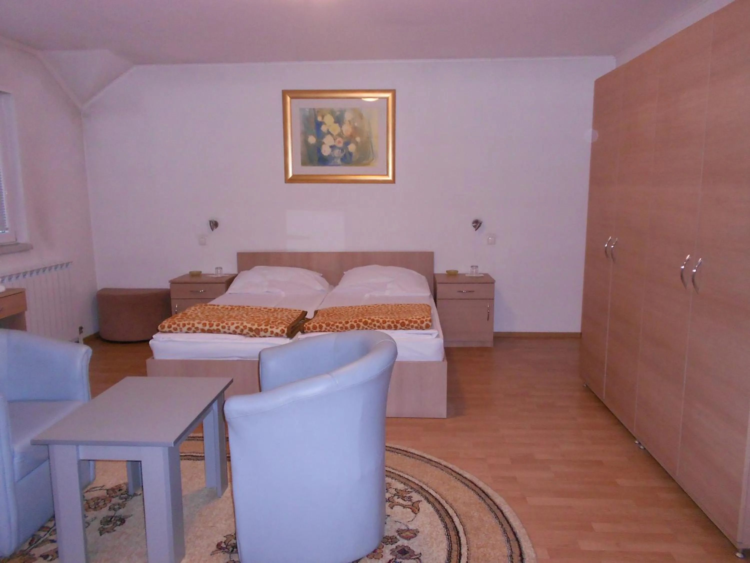 Bedroom, Bed in Rooms Zebax