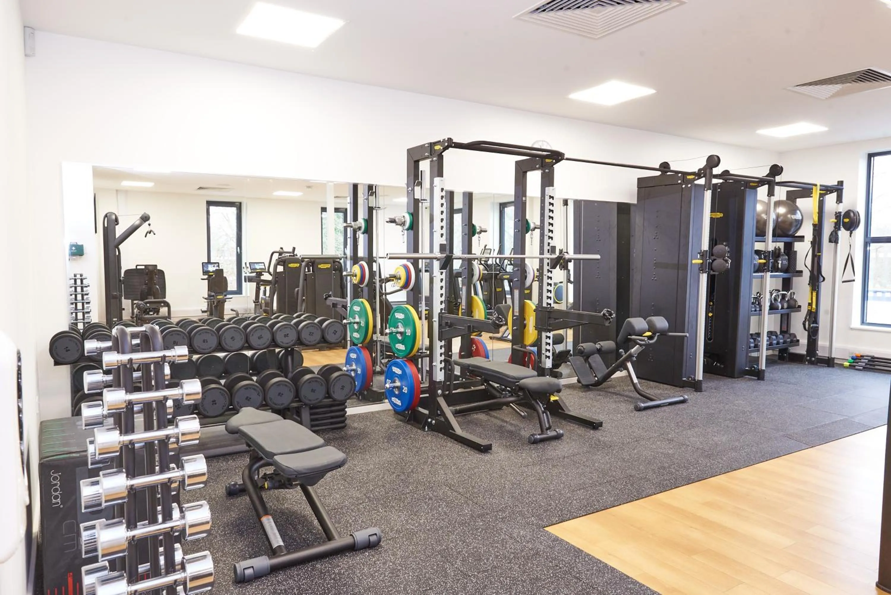 Fitness centre/facilities in Phyllis Court Members Club