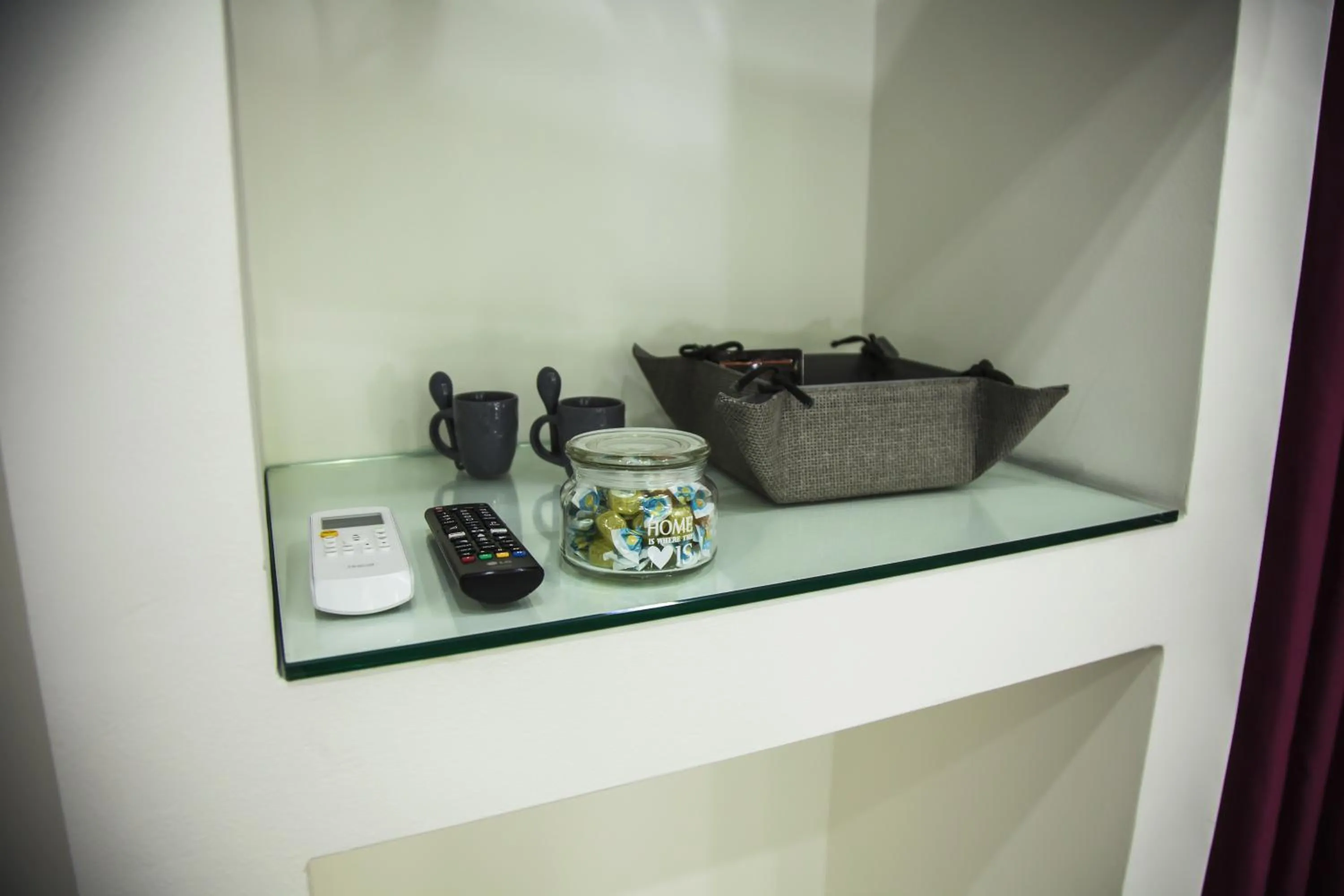 VILLA ADELAIDE SUITE & ROOM