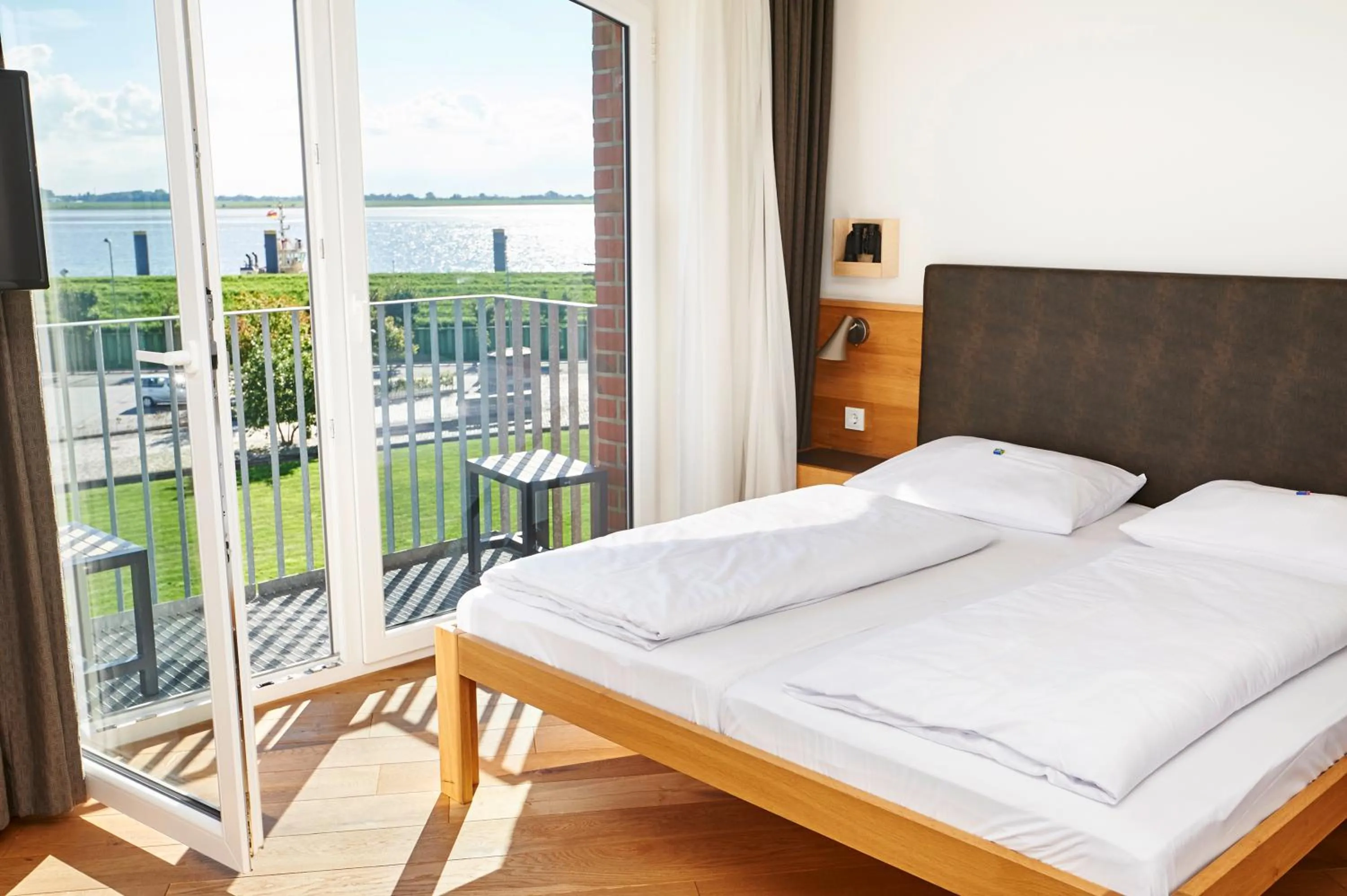 Bed in Im-Jaich Hotel Bremerhaven