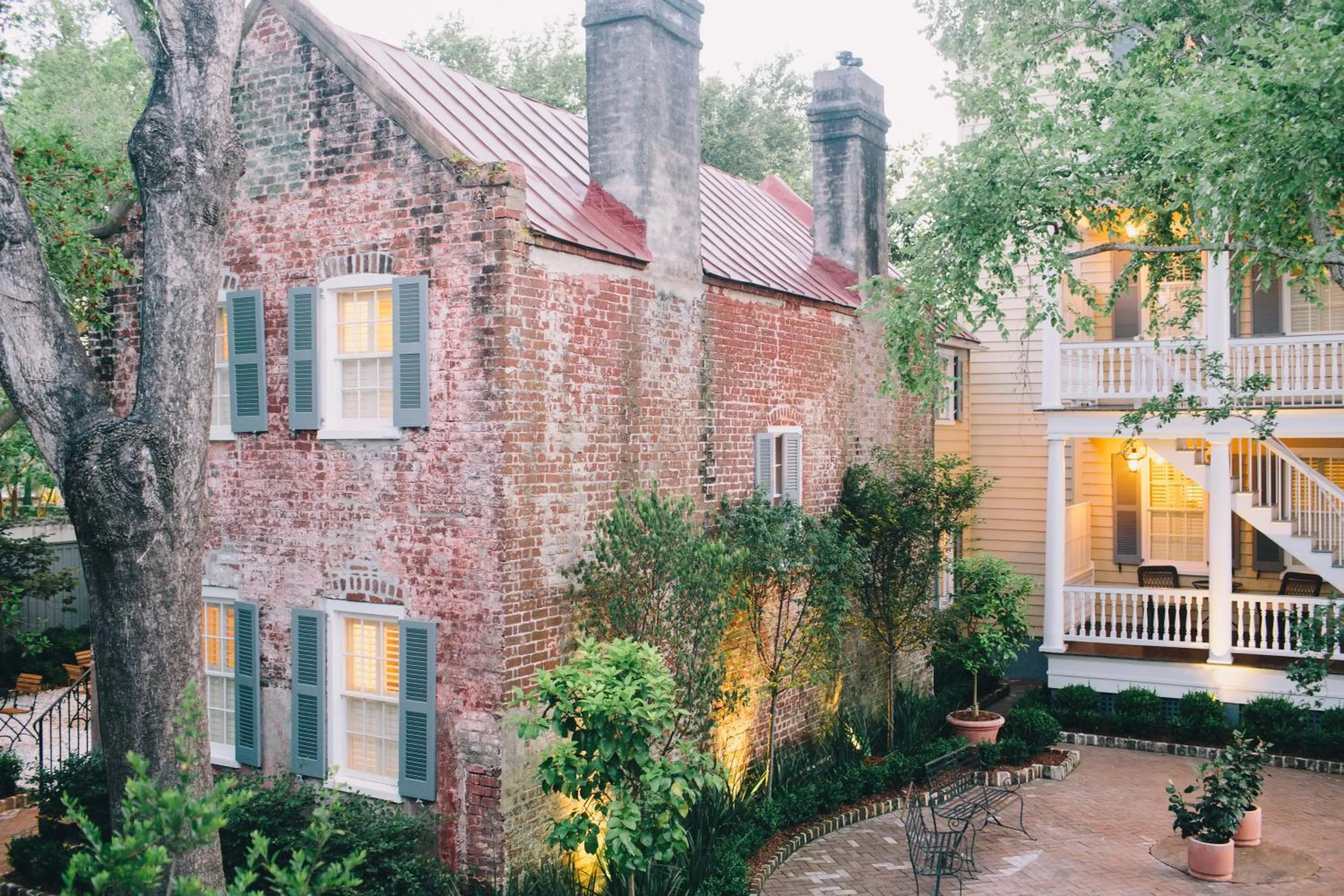 Facade/entrance in Zero George Hotel