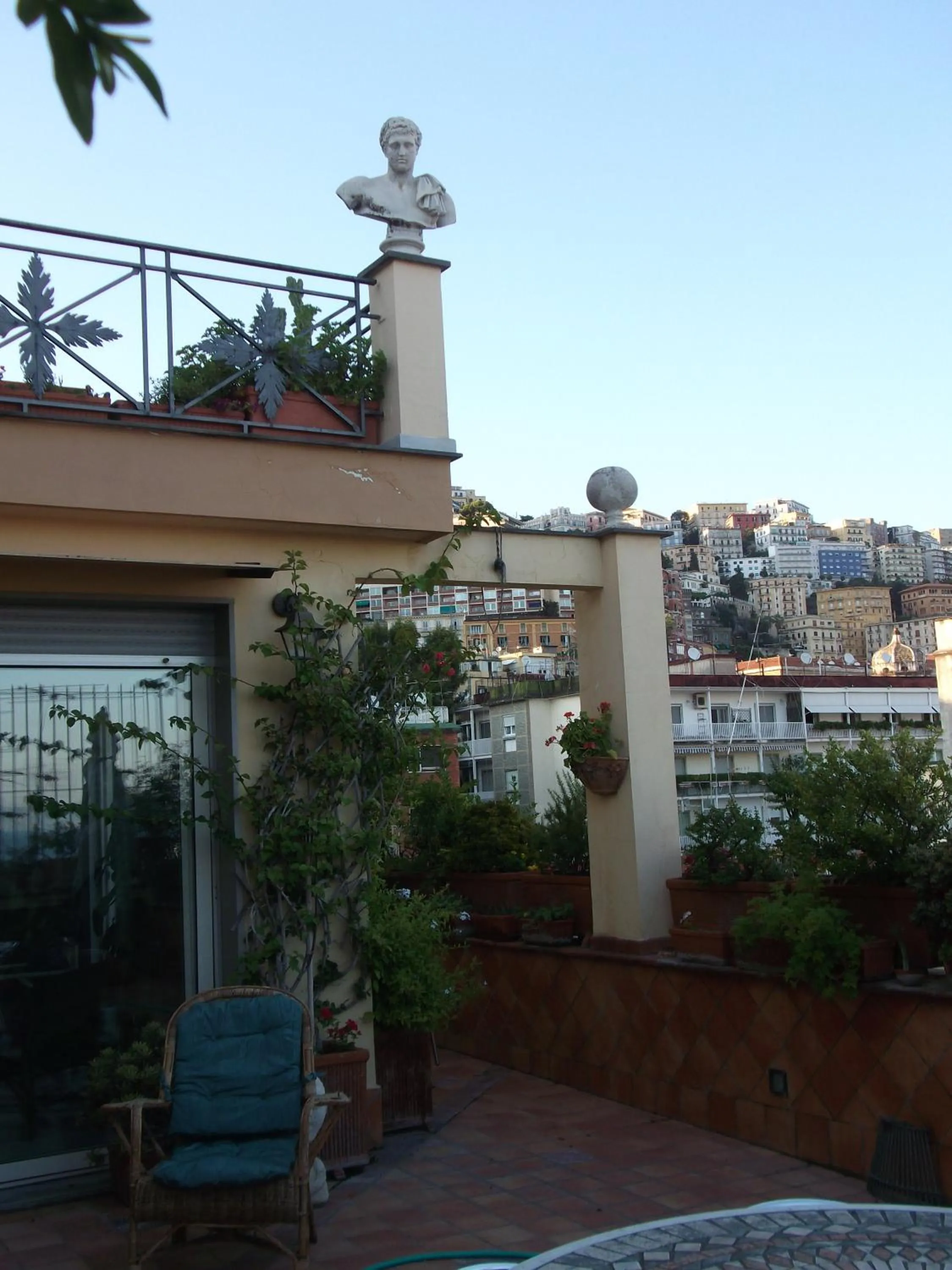 City view in Chiaia B&B