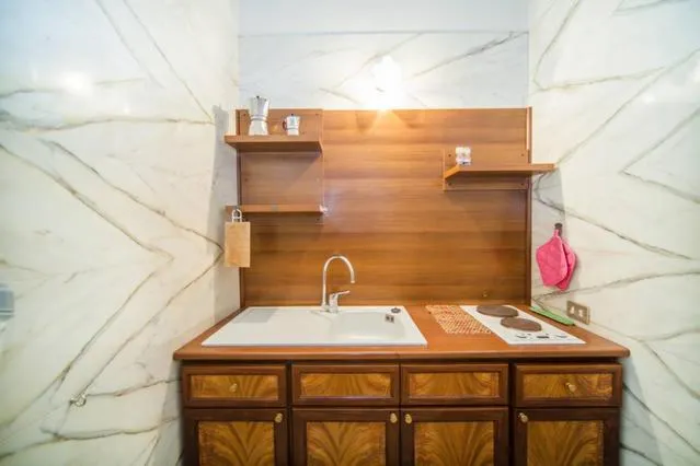 Kitchen or kitchenette in Chiaia B&B
