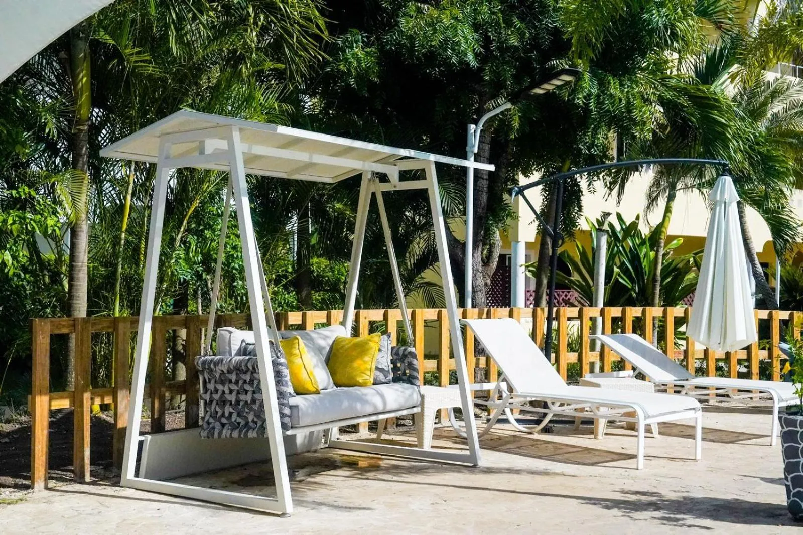 Pool view in Soficu Hotel El Edén Dominicus