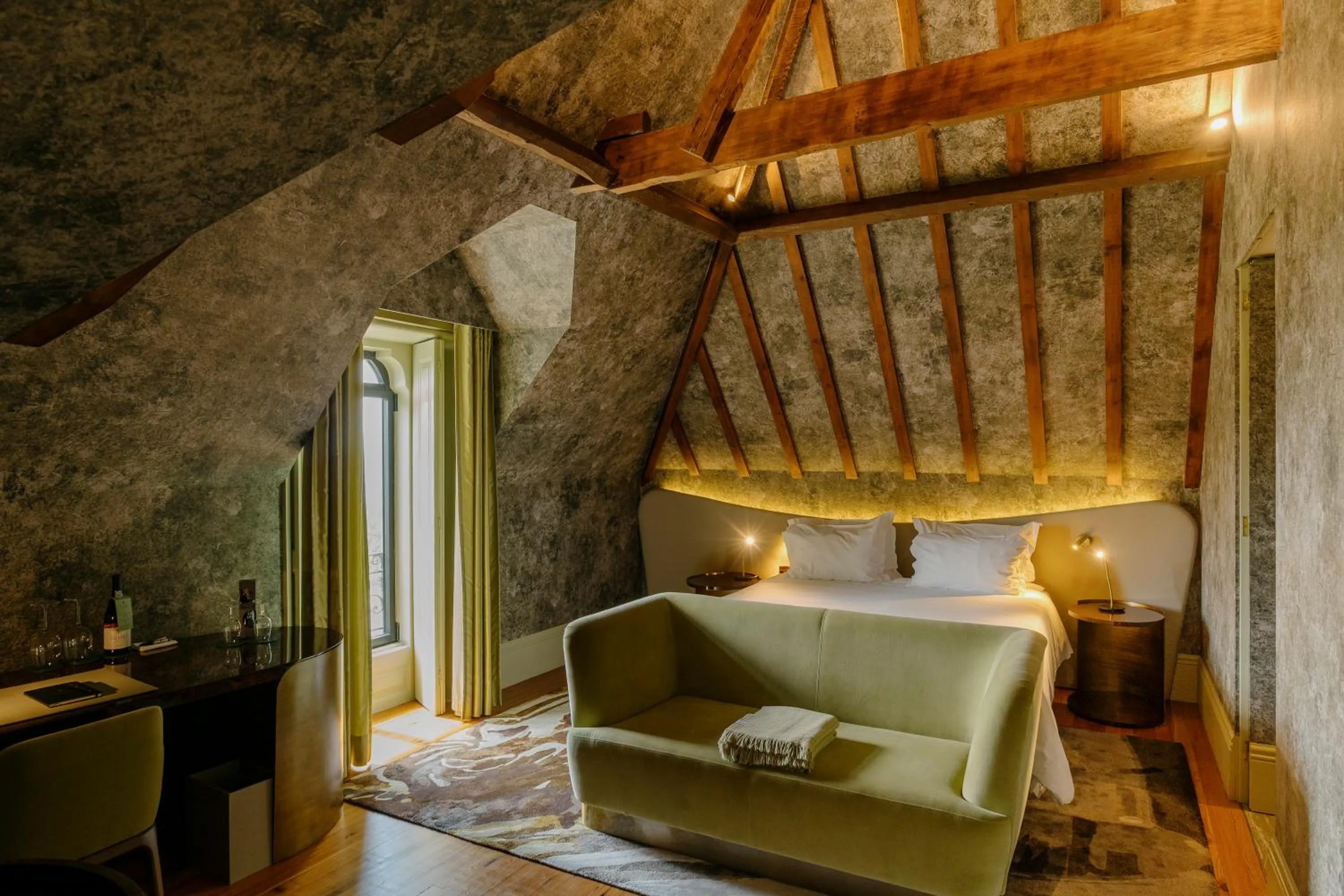 Bedroom, Bed in Vila Foz Hotel & SPA - member of Design Hotels