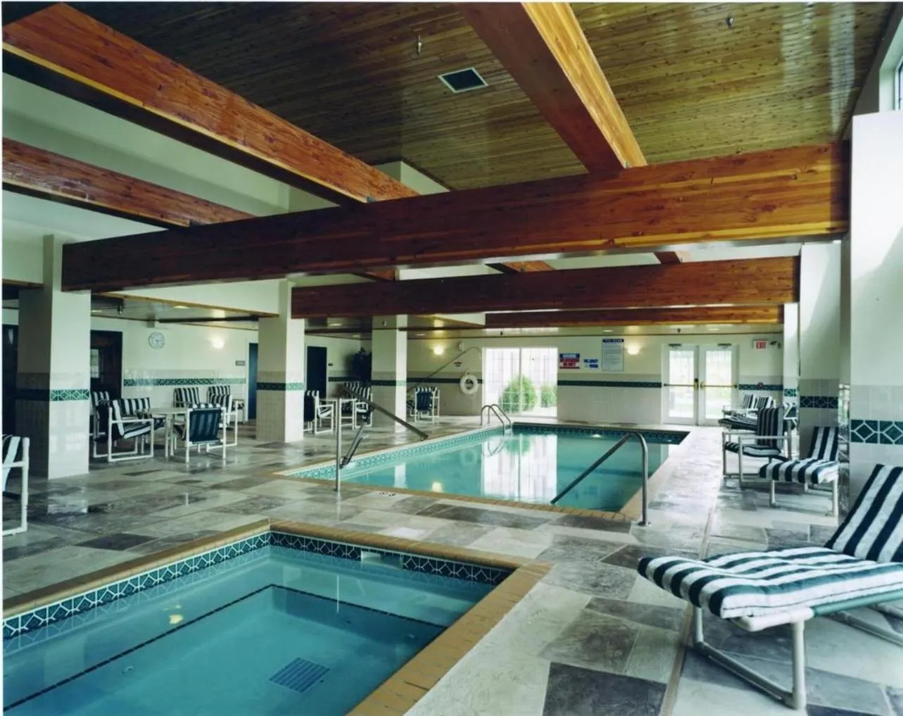 Swimming pool in Holiday Inn Express & Suites Port Washington by IHG