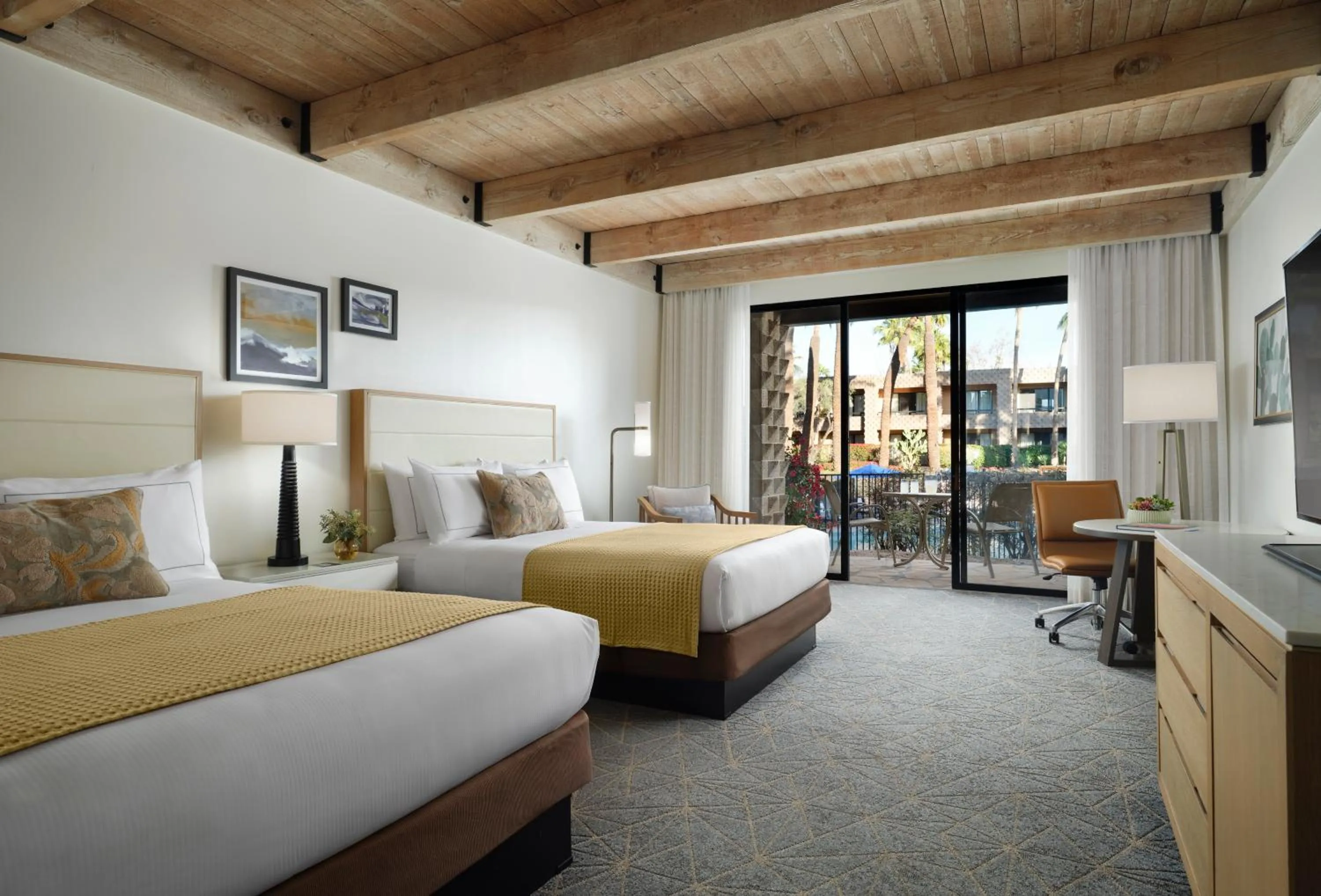 Bedroom, Bed in DoubleTree by Hilton Paradise Valley Resort Scottsdale