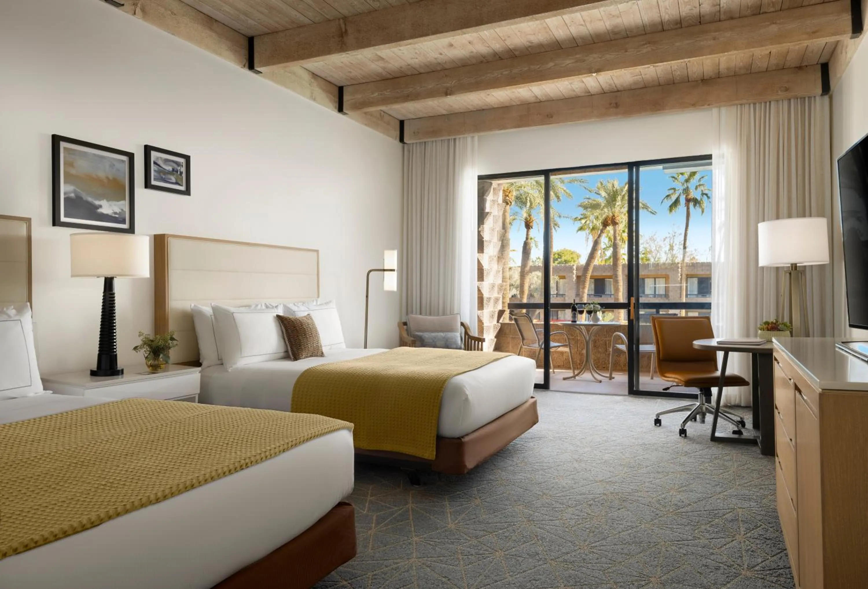Bedroom, Bed in DoubleTree by Hilton Paradise Valley Resort Scottsdale