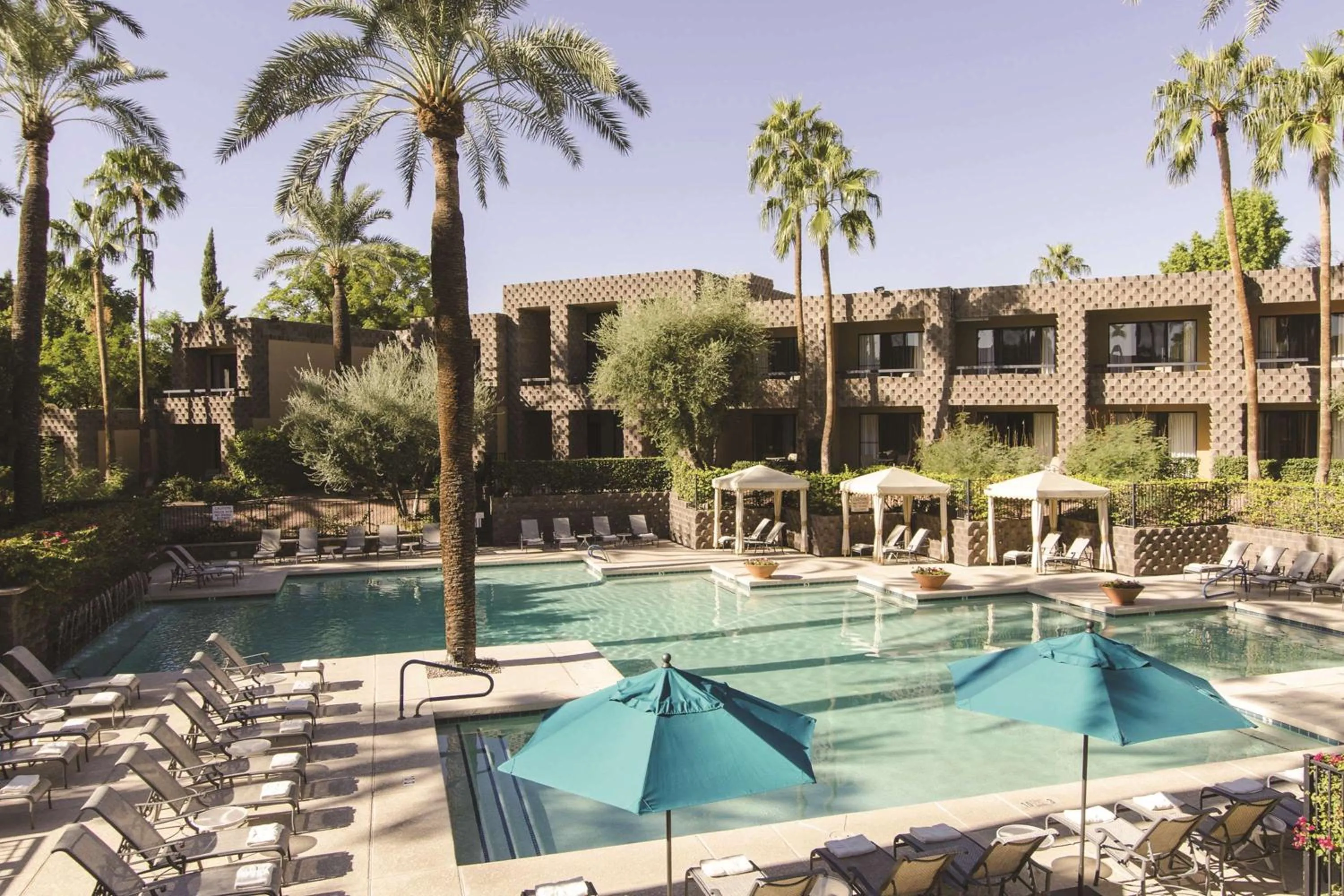 Pool view in DoubleTree by Hilton Paradise Valley Resort Scottsdale