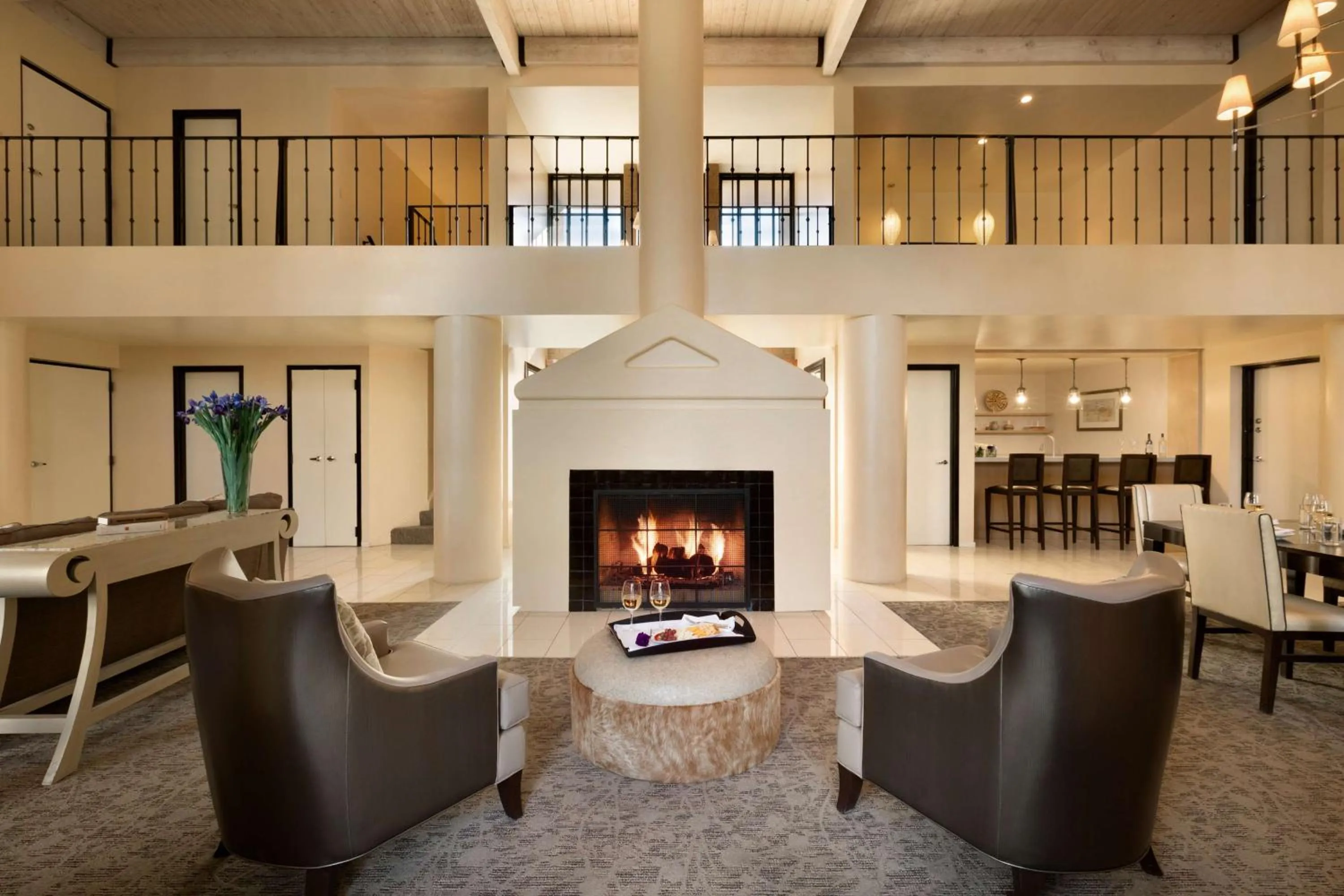 Living room in DoubleTree by Hilton Paradise Valley Resort Scottsdale