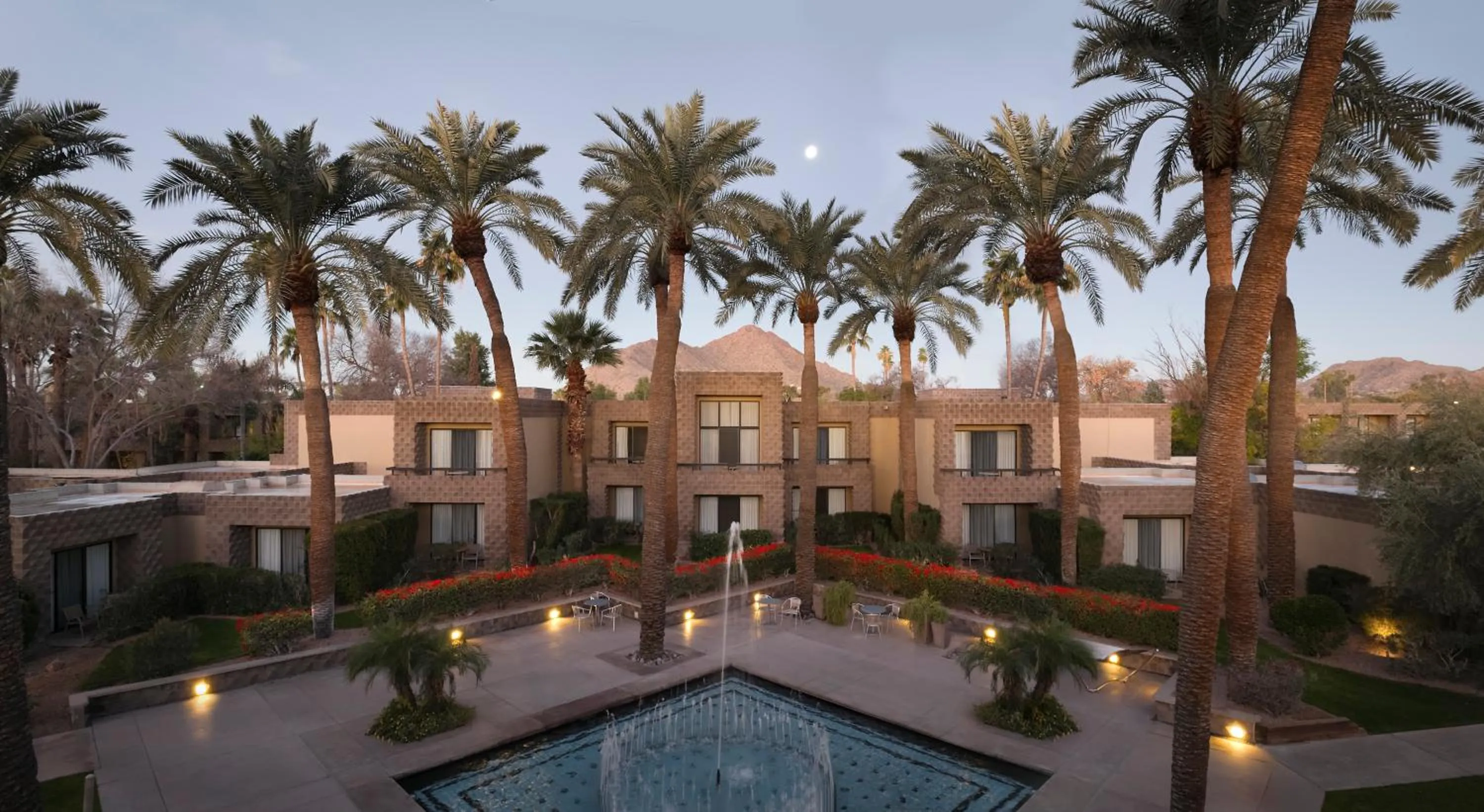 Property building in DoubleTree by Hilton Paradise Valley Resort Scottsdale