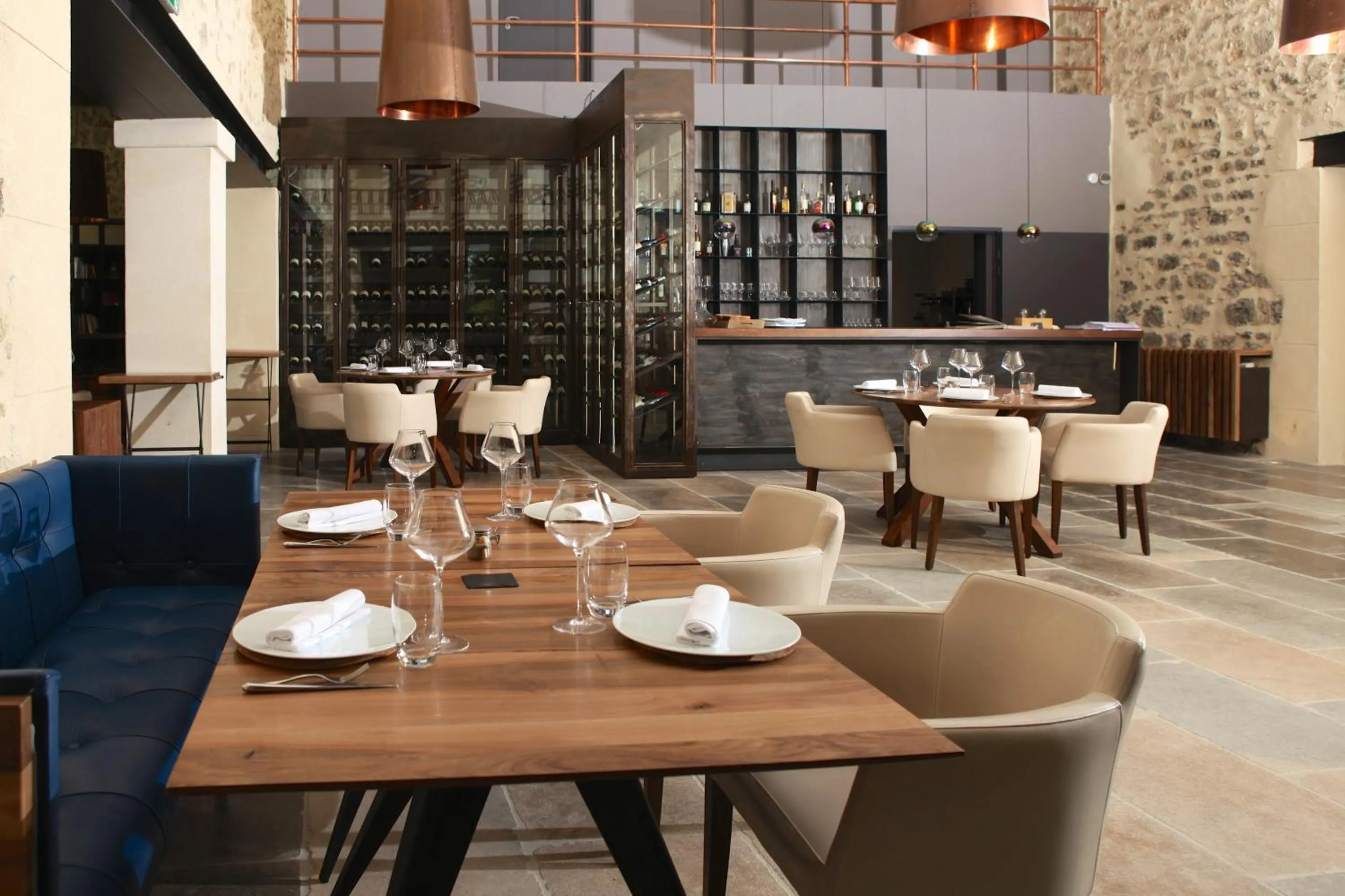 Restaurant/places to eat in Les Chambres du Prieuré