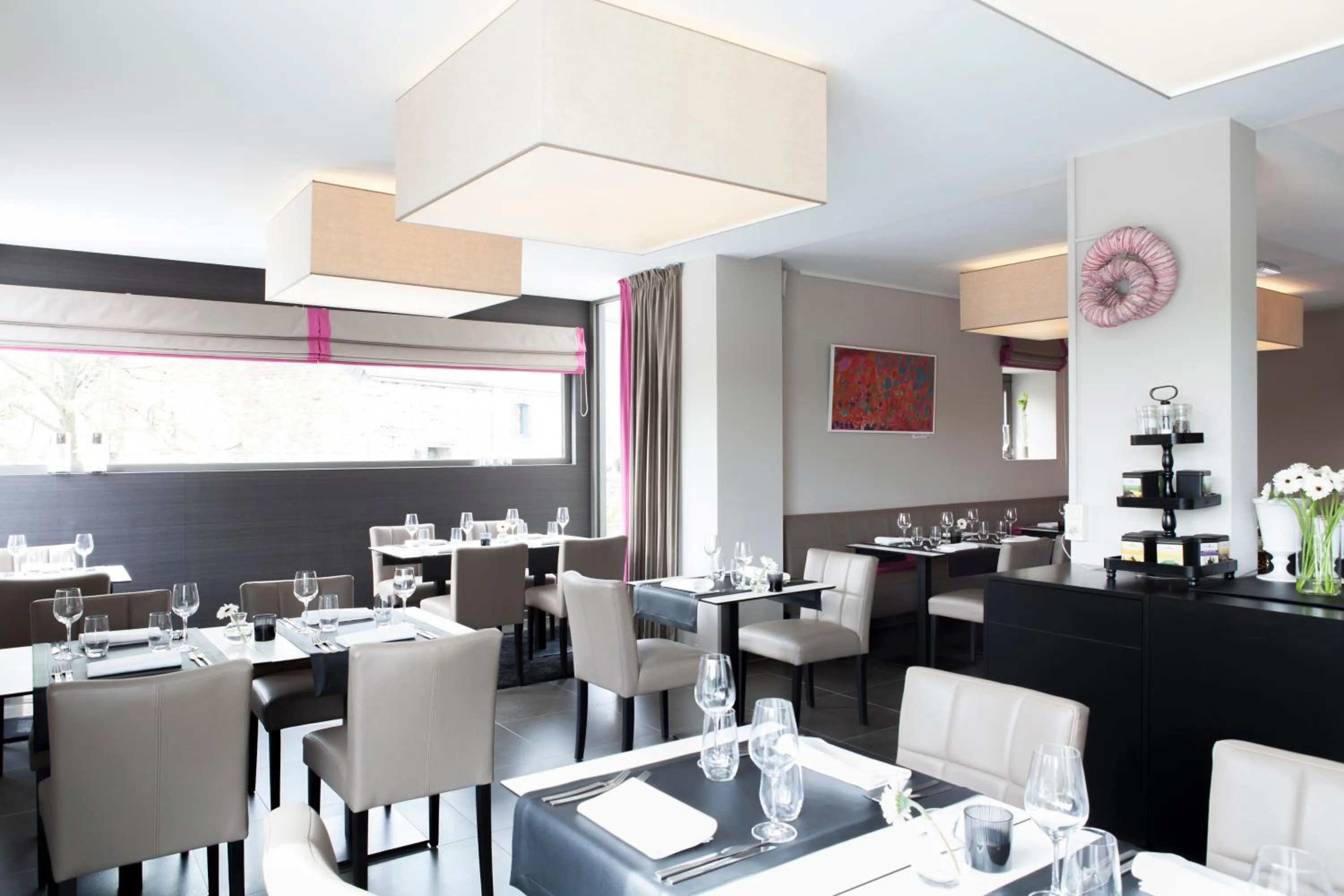 Restaurant/places to eat in Durbuy Ô Restaurant Hotel