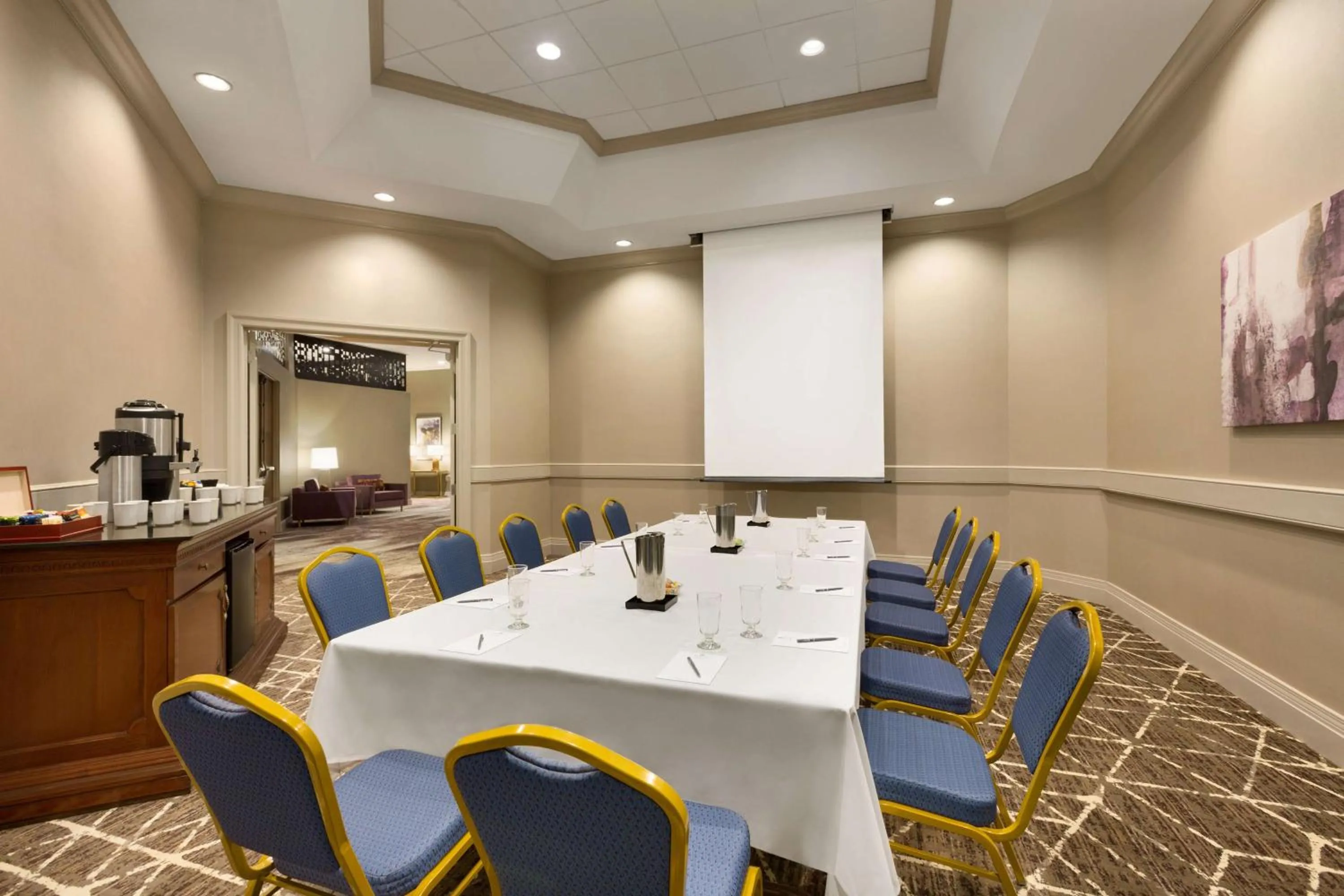 Meeting/conference room in Embassy Suites by Hilton Phoenix Downtown North
