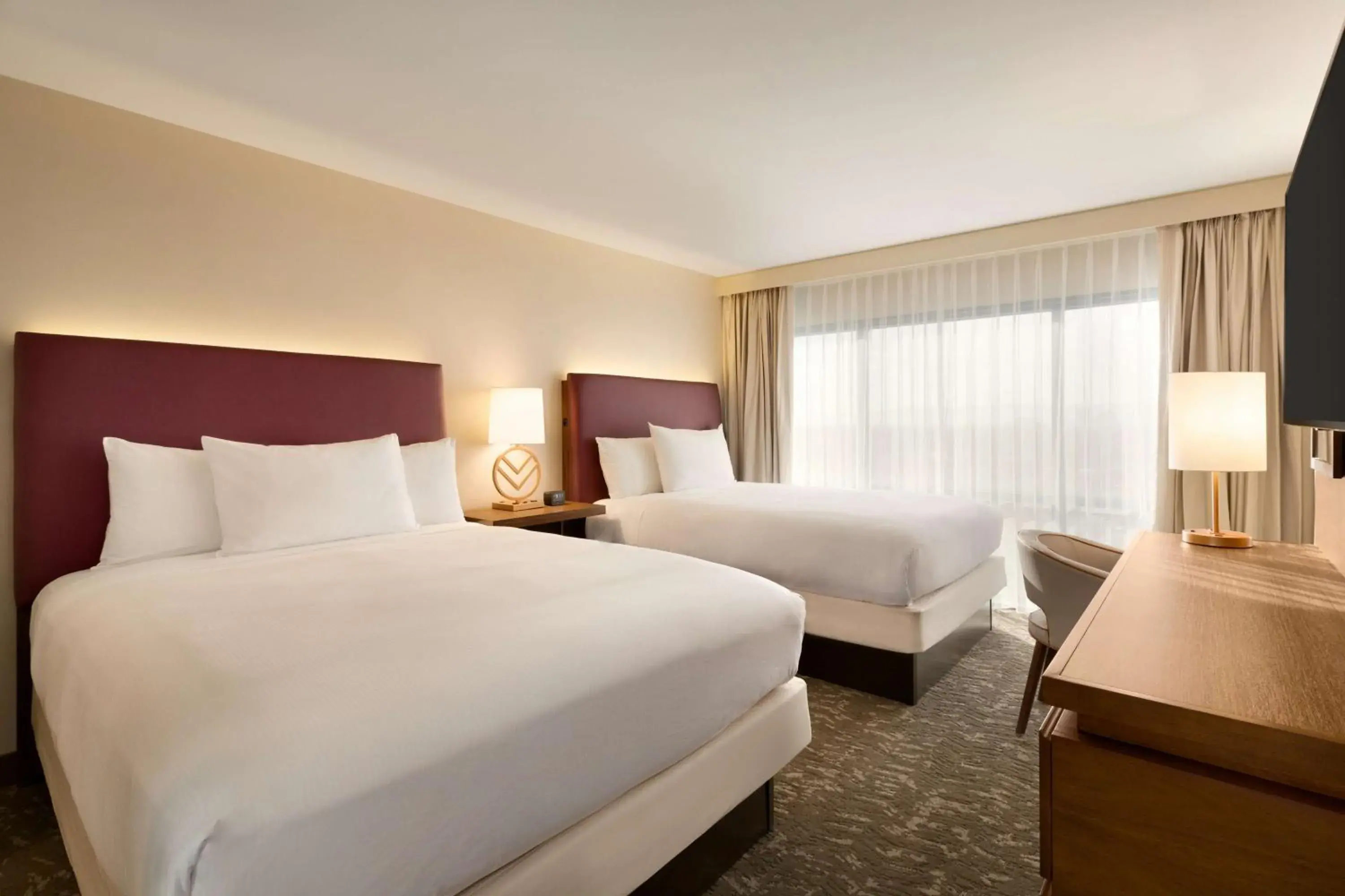 Two-Room Queen Suite with Two Queen Beds in Embassy Suites by Hilton Phoenix Downtown North Two-Room Queen Suite with Two Queen Beds in Embassy Suites by Hilton Phoenix Downtown North