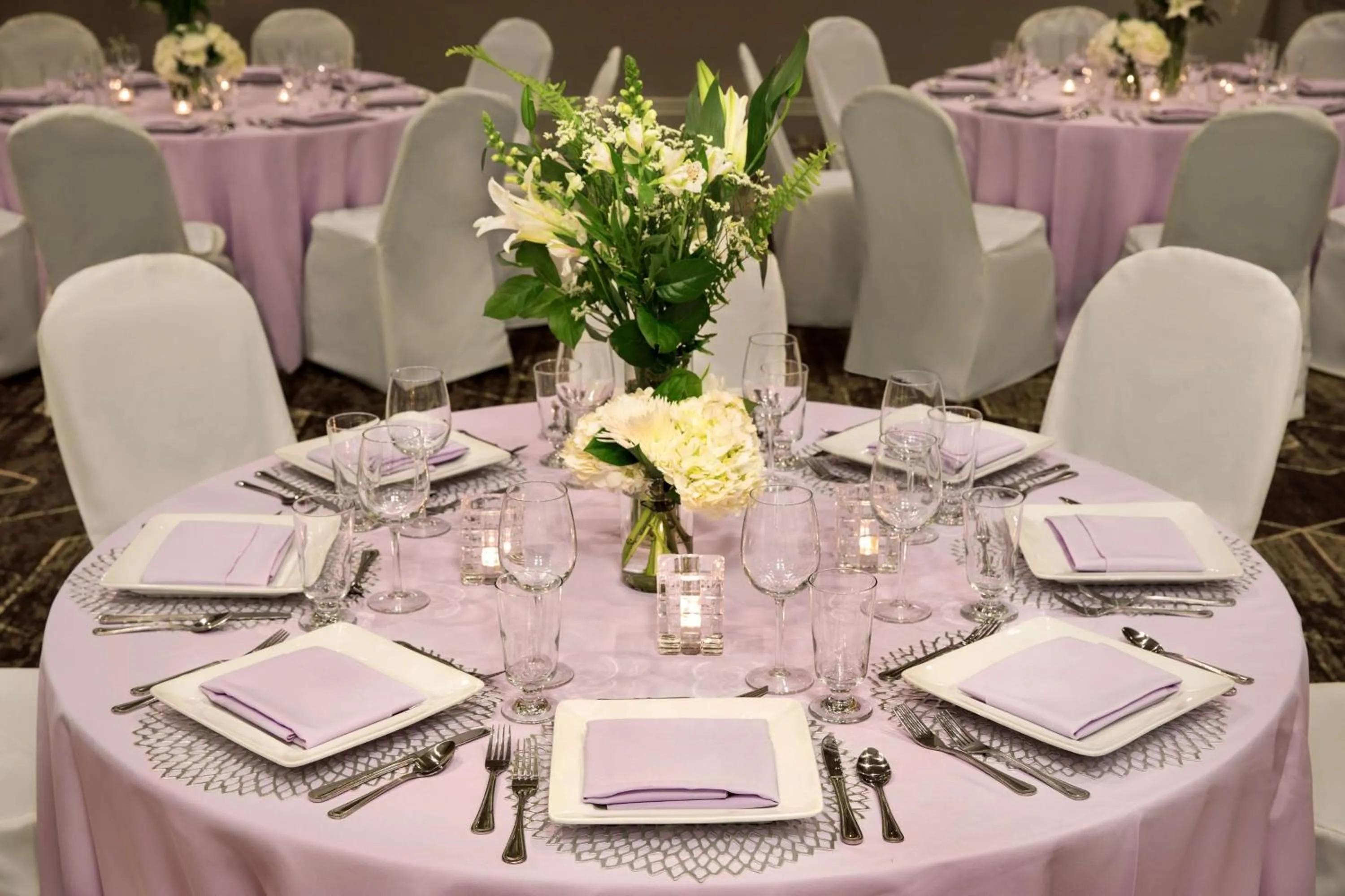 Meeting/conference room in Embassy Suites by Hilton Phoenix Downtown North